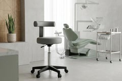 Taburete médico profesional vintage de los 80 - Diseño y ergonomía