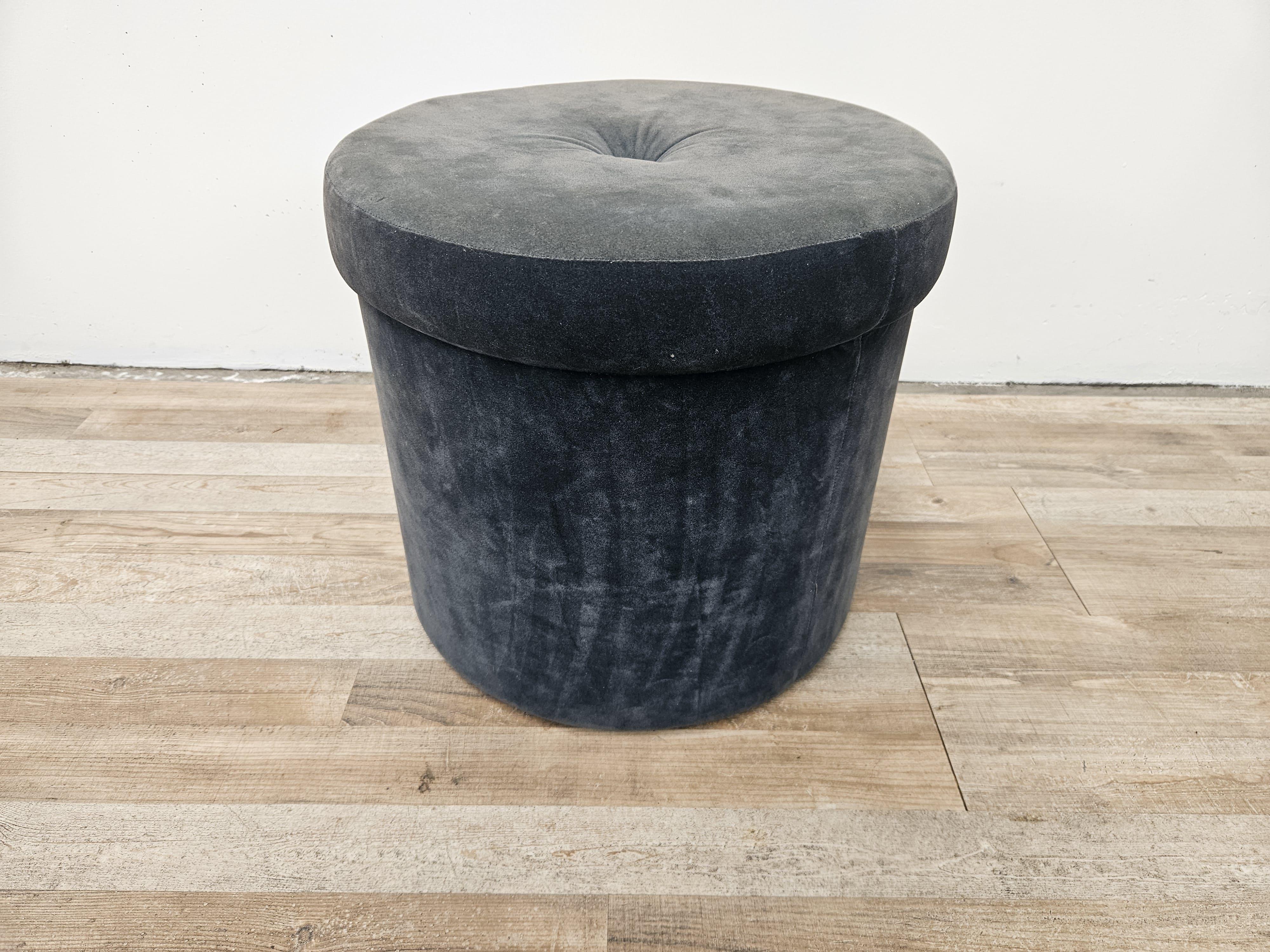 Mid-Century Modern Mid Century 1960s velvet round stool For Sale