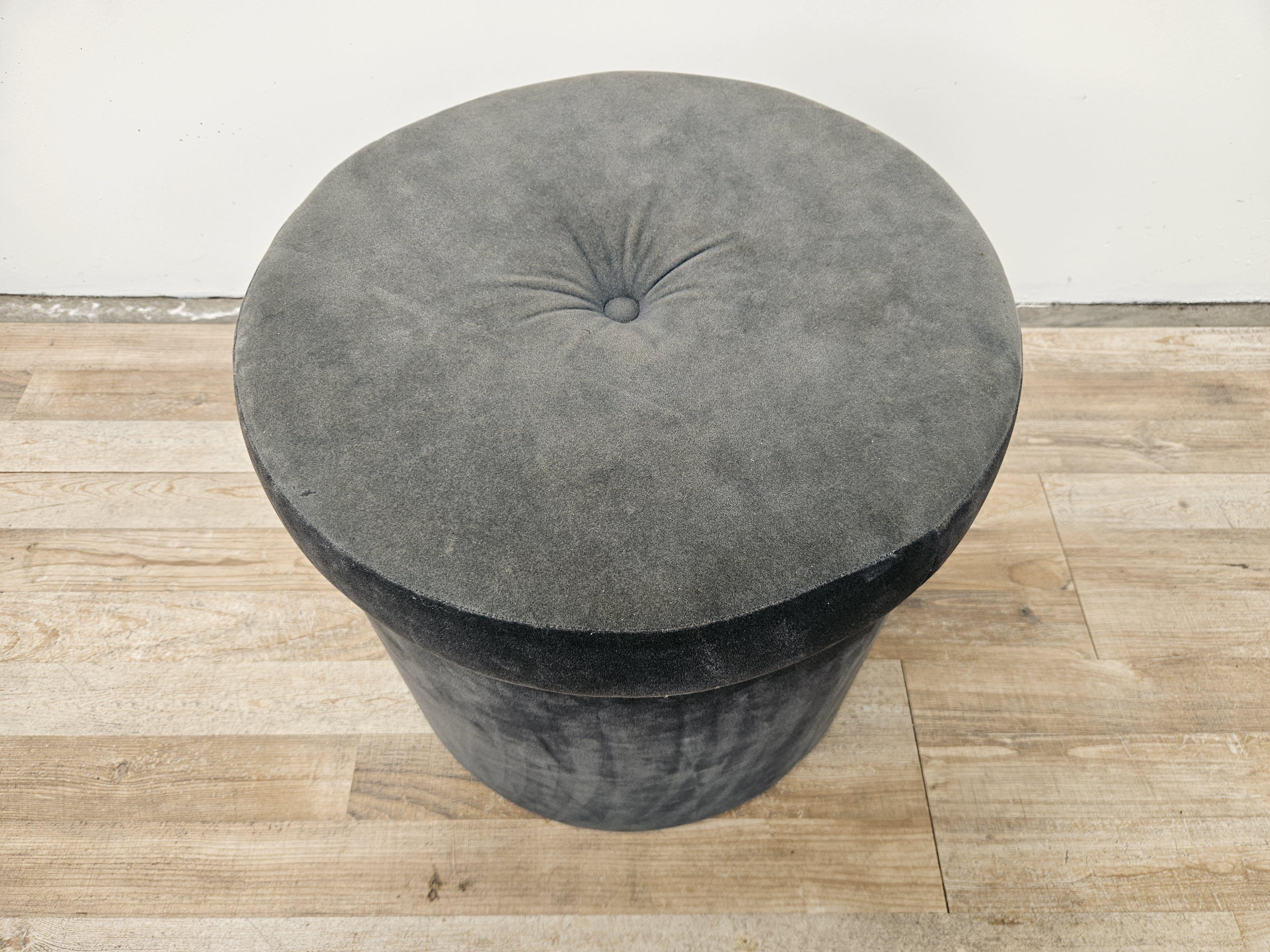 Italian Mid Century 1960s velvet round stool For Sale