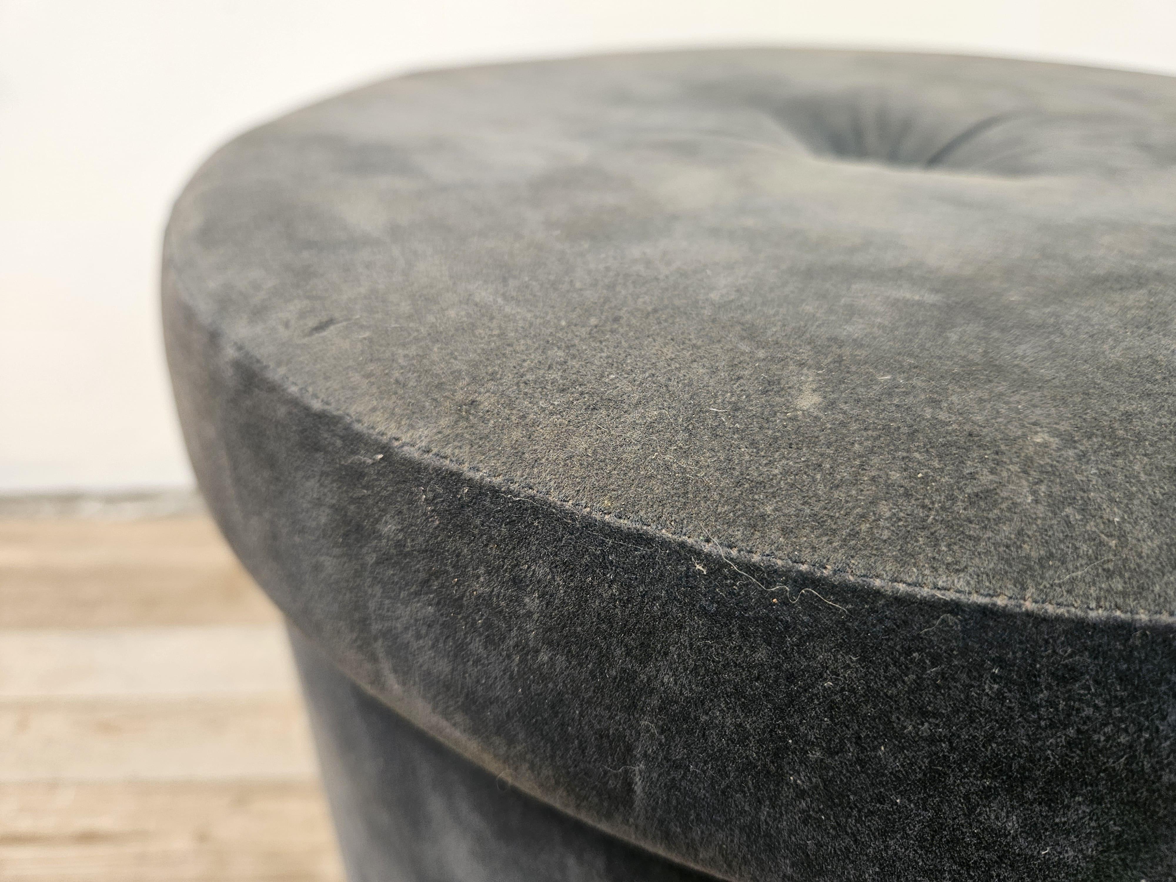 Mid-20th Century Mid Century 1960s velvet round stool For Sale