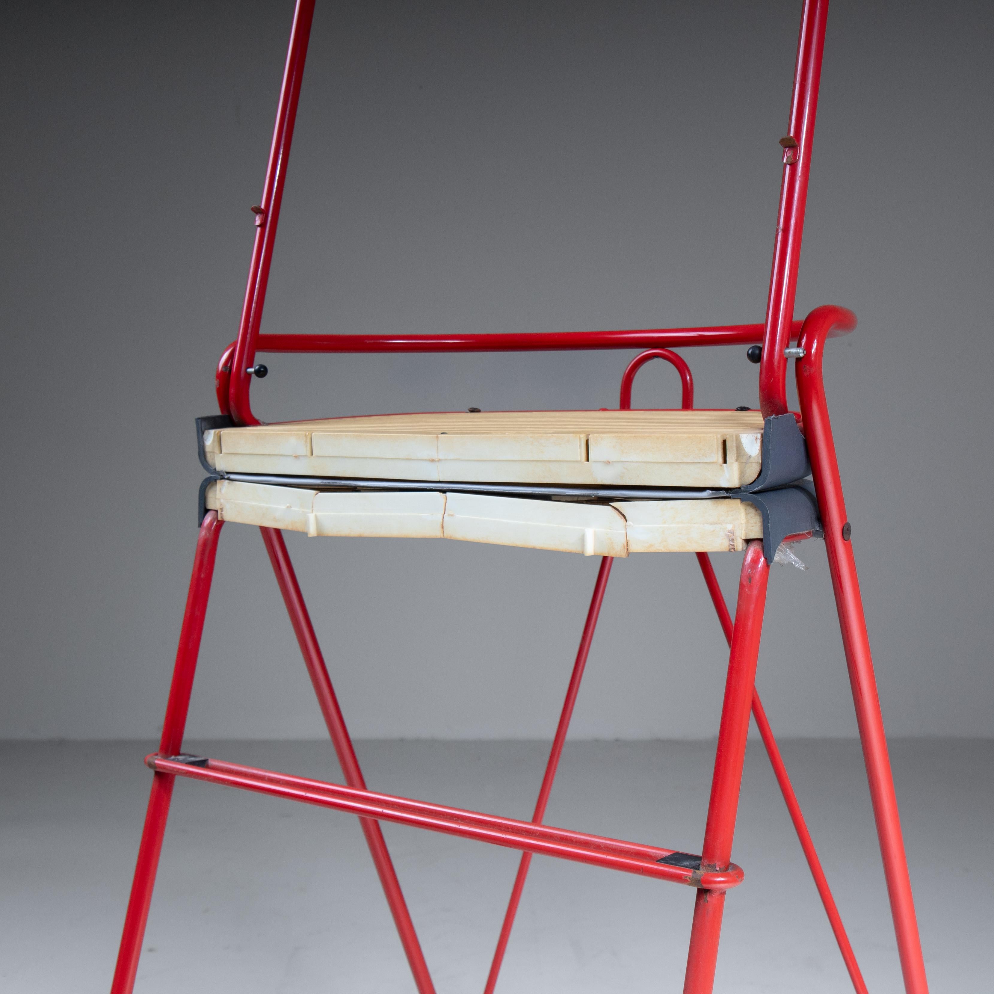 Stool - red ladder by Norda, 1970 For Sale 4