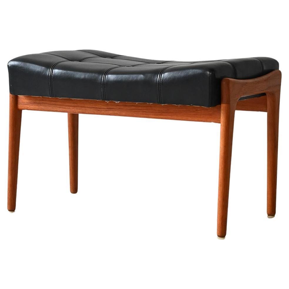 Tabouret scandinave vintage en teck et cuir Bröderna Anderssons en vente