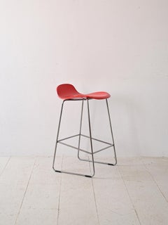 Roter Vintage-Hocker