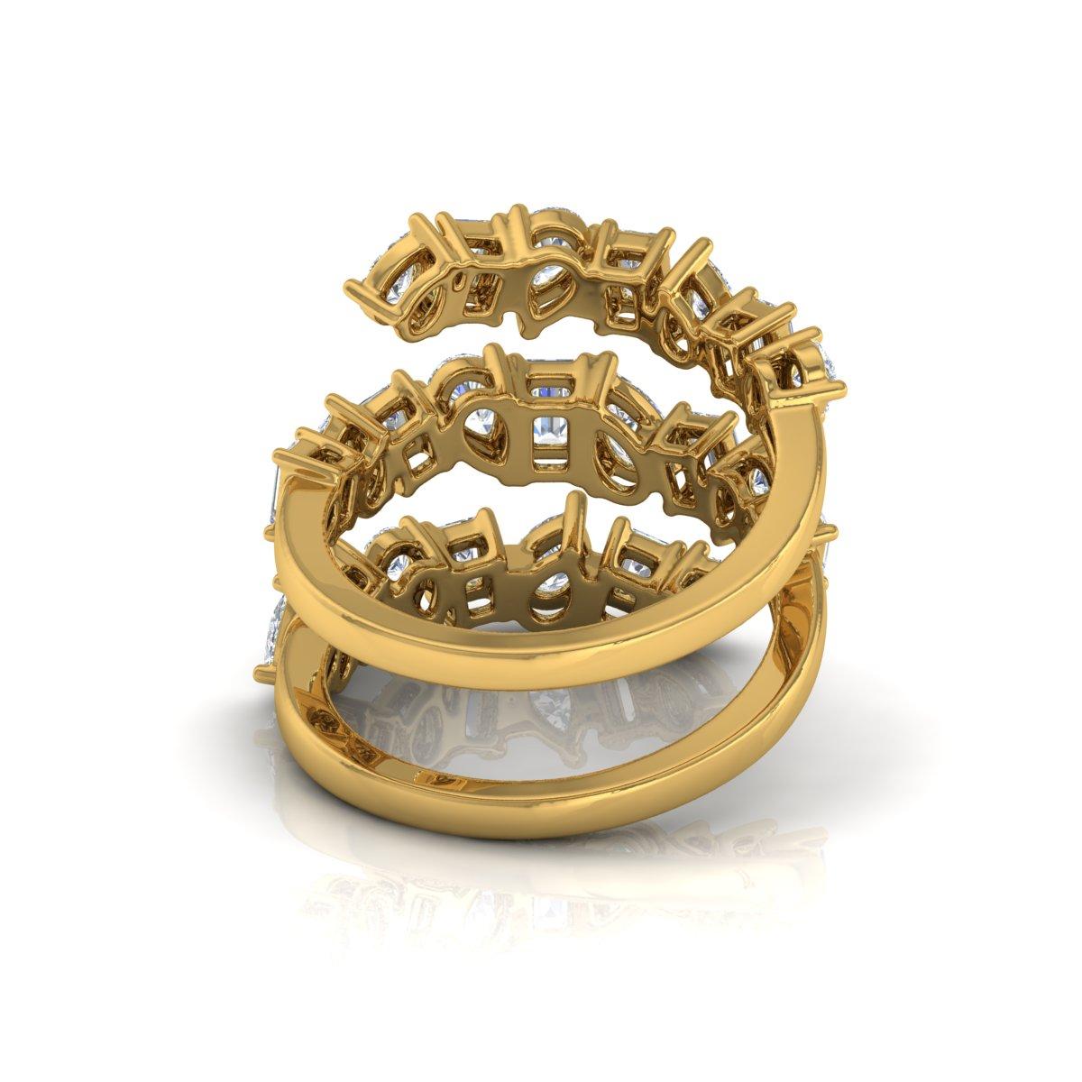 Pear Cut SGL Certified 3.10 Carat SI/HI Multi Shape Diamond Yellow Gold Spiral Ring For Sale