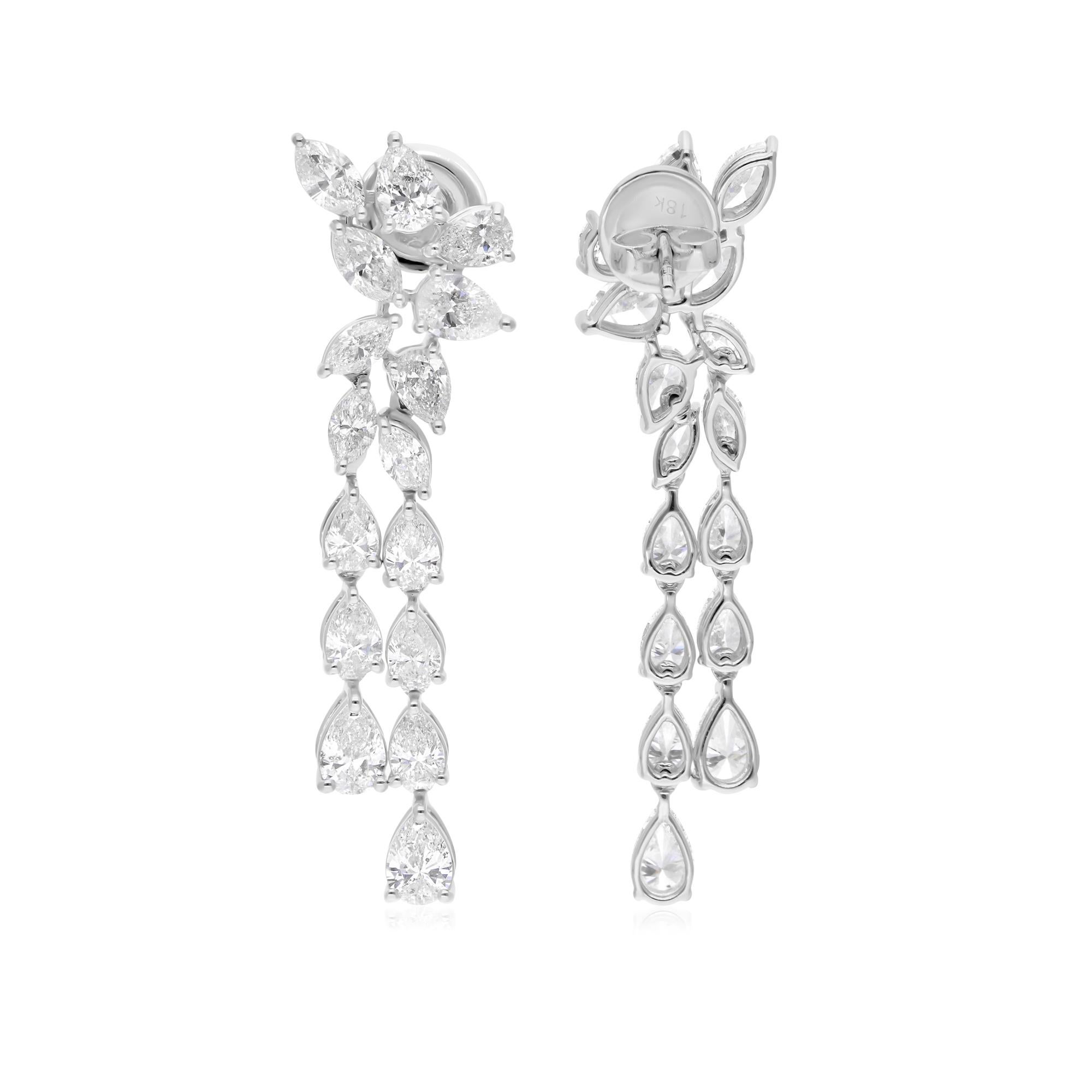 Realizzati in oro 18 carati, questi squisiti orecchini sono impreziositi da 5,20 carati di diamanti scintillanti.

Segui la vetrina di Spectrum Jewels per vedere le ultime collezioni e i pezzi esclusivi. Spectrum Jewels è orgoglioso di essere