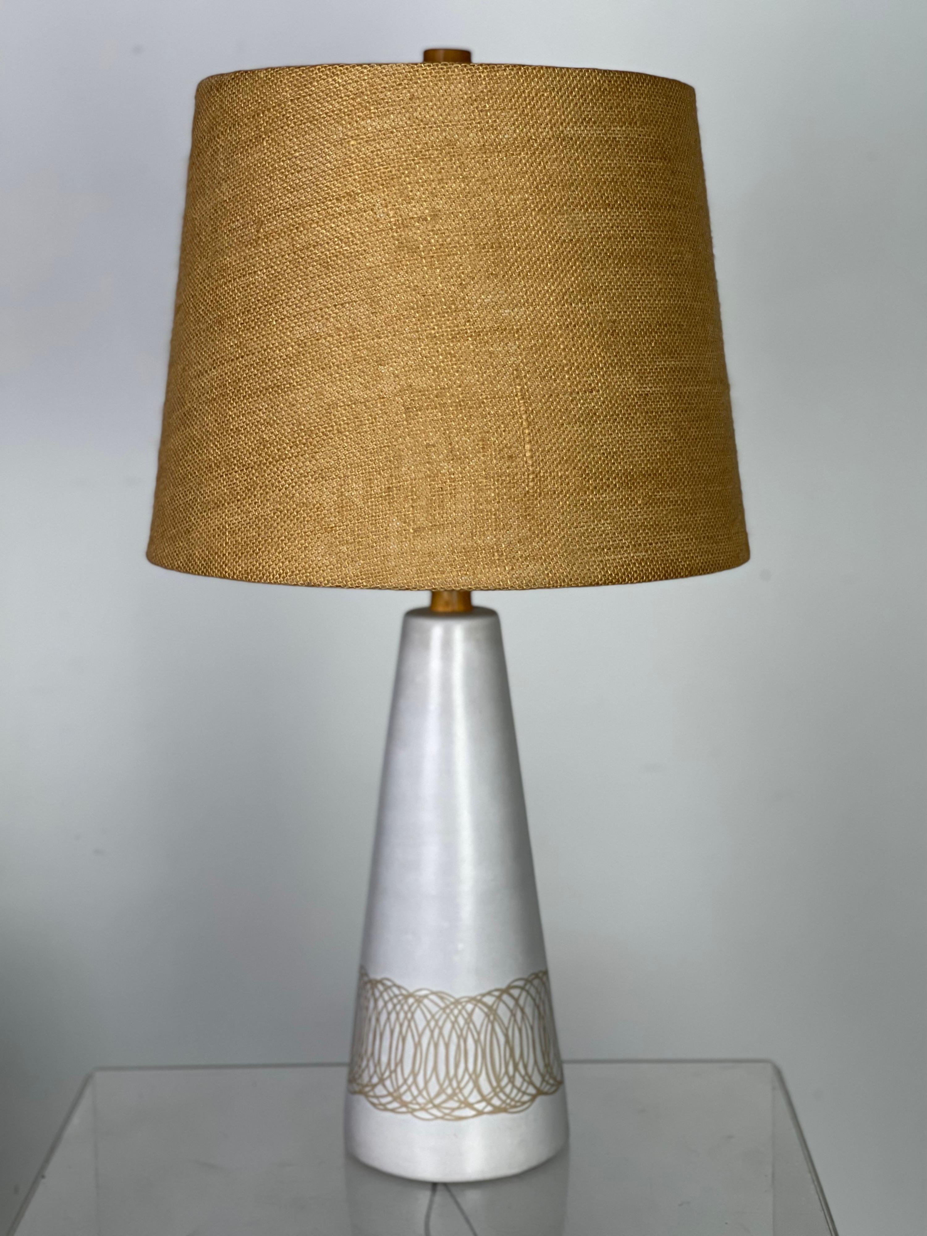 Mid-Century Modern Sgraffito Lamp by Jane and Gordon Martz for Marshall Studios