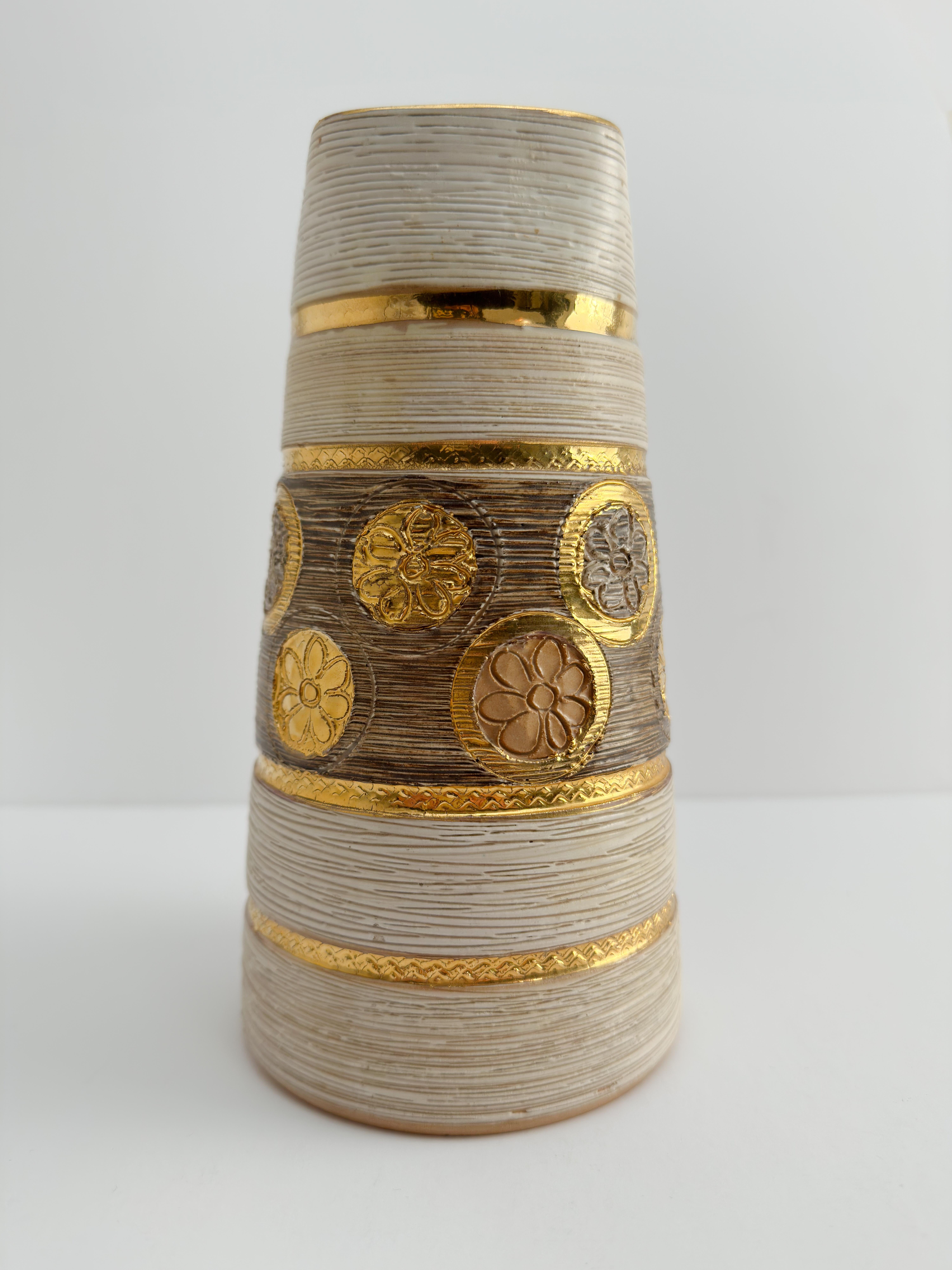 Hollywood Regency Italian Mid-Century Conical Sgraffito Vase Fratelli Fanciullacci Elbee in vendita