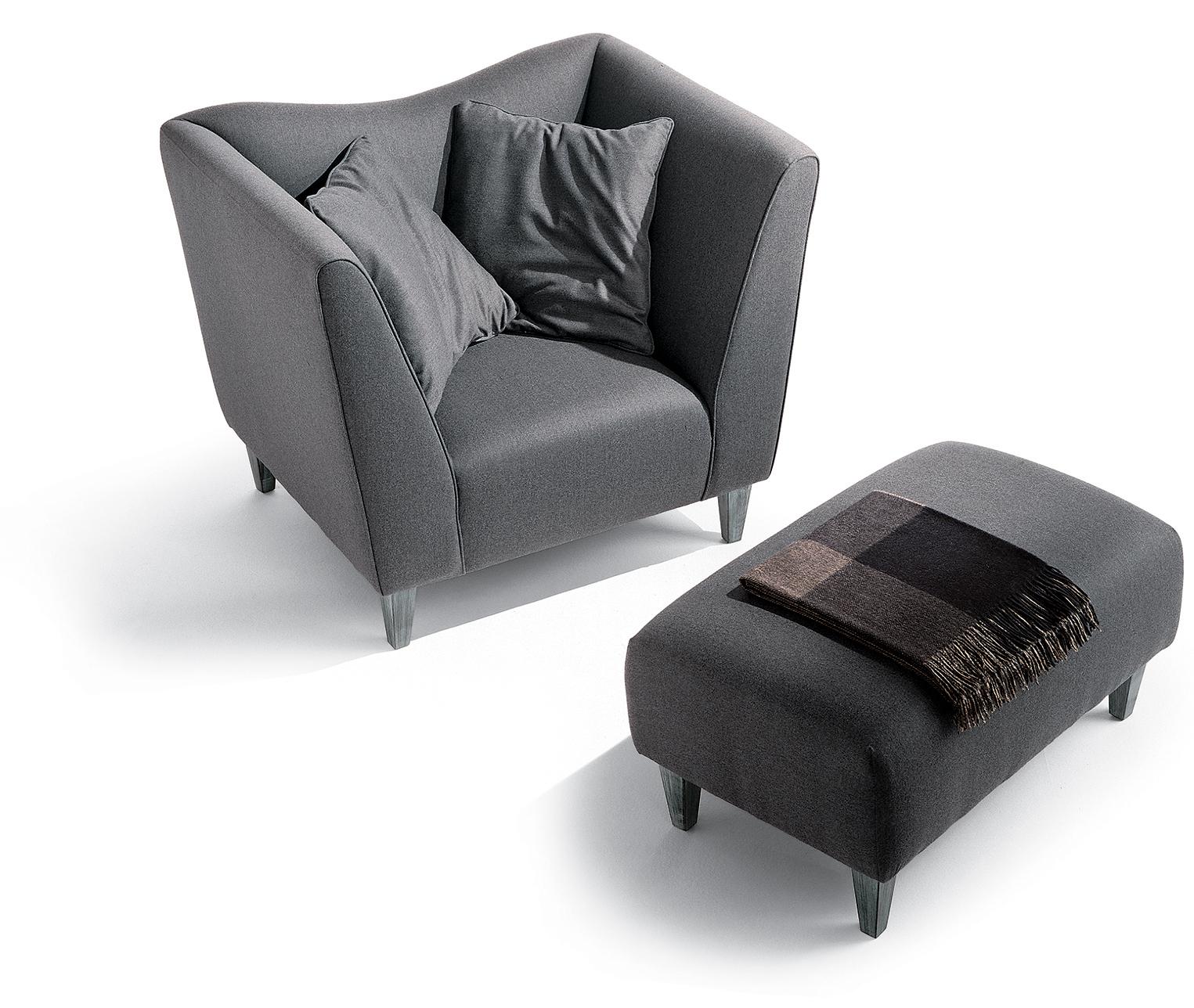 Lo sgabello Shabbino è un esempio di raffinatezza e design versatile. Questo elegante sgabello, realizzato in legno massiccio, combina perfettamente stile e comfort per elevare il tuo spazio vitale. Il fascino senza tempo dello sgabello è accentuato