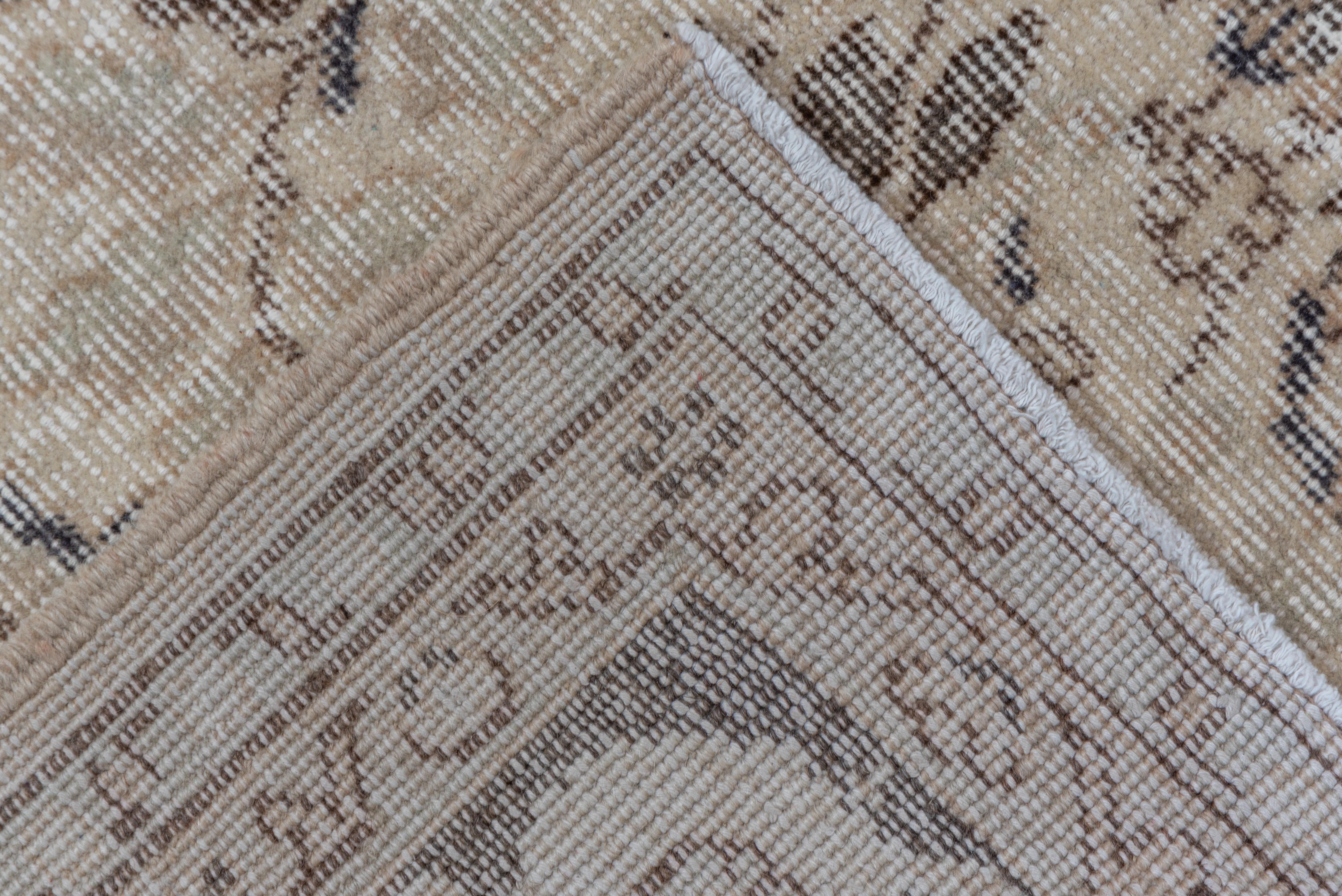 Shabby Chic 1960s Turkish Rug In Good Condition For Sale In New York, NY