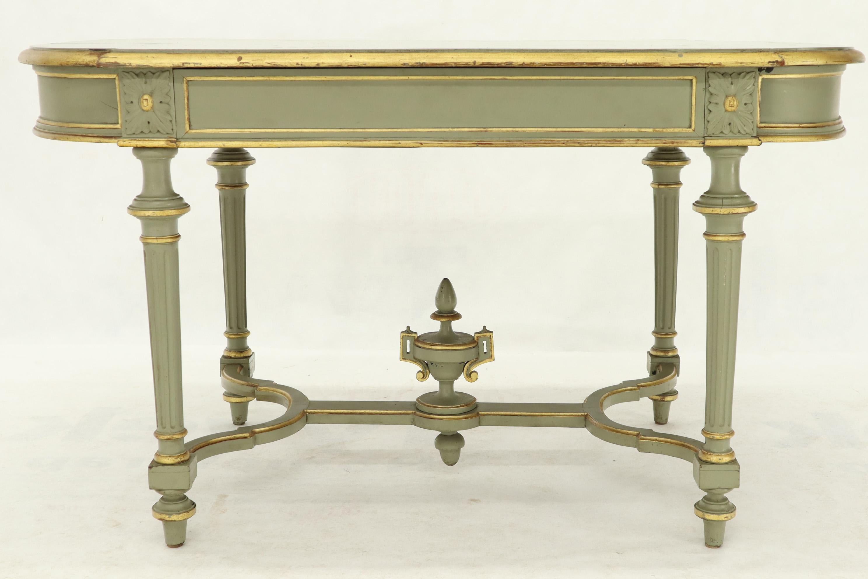 Peint Shabby Chic and Gold Leaf Distressed Antique Table Desk Console Grande Console en vente