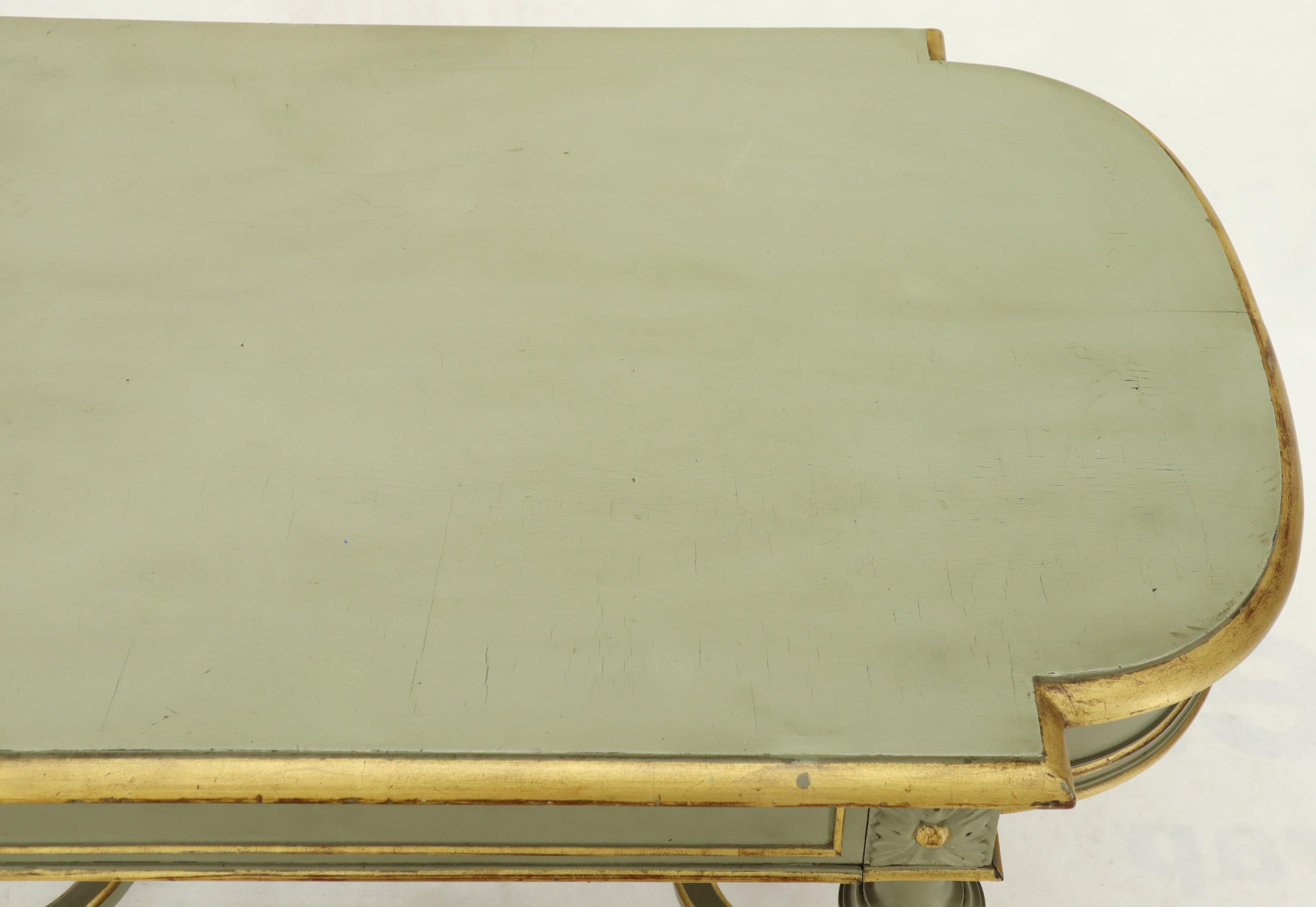 Shabby Chic y Hoja de Oro Antiguo Escritorio Mesa de Escribir Consola Grande en Desgastado estado para la venta en Rockaway, NJ