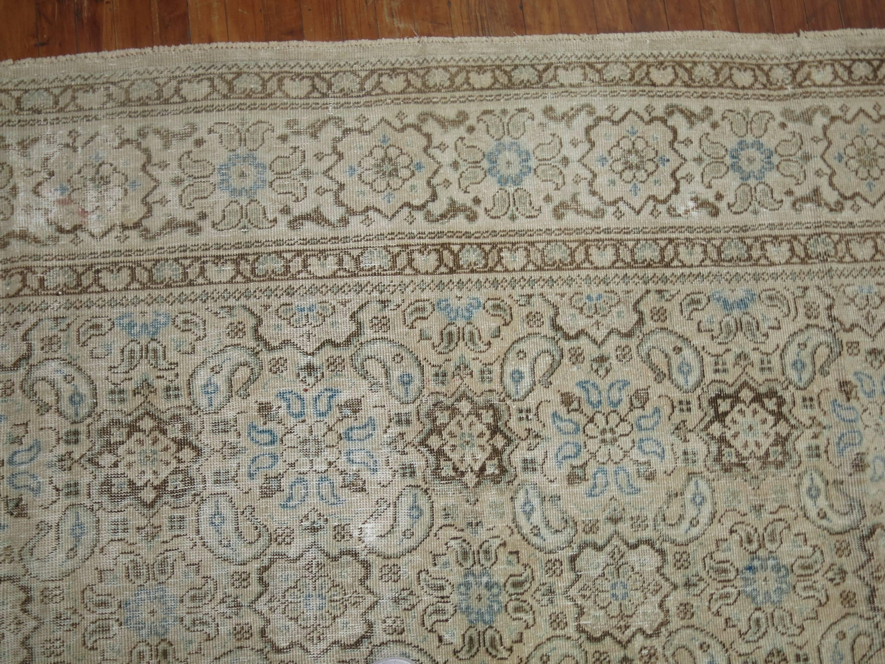 Shabby Chic Persian In Excellent Condition In New York, NY
