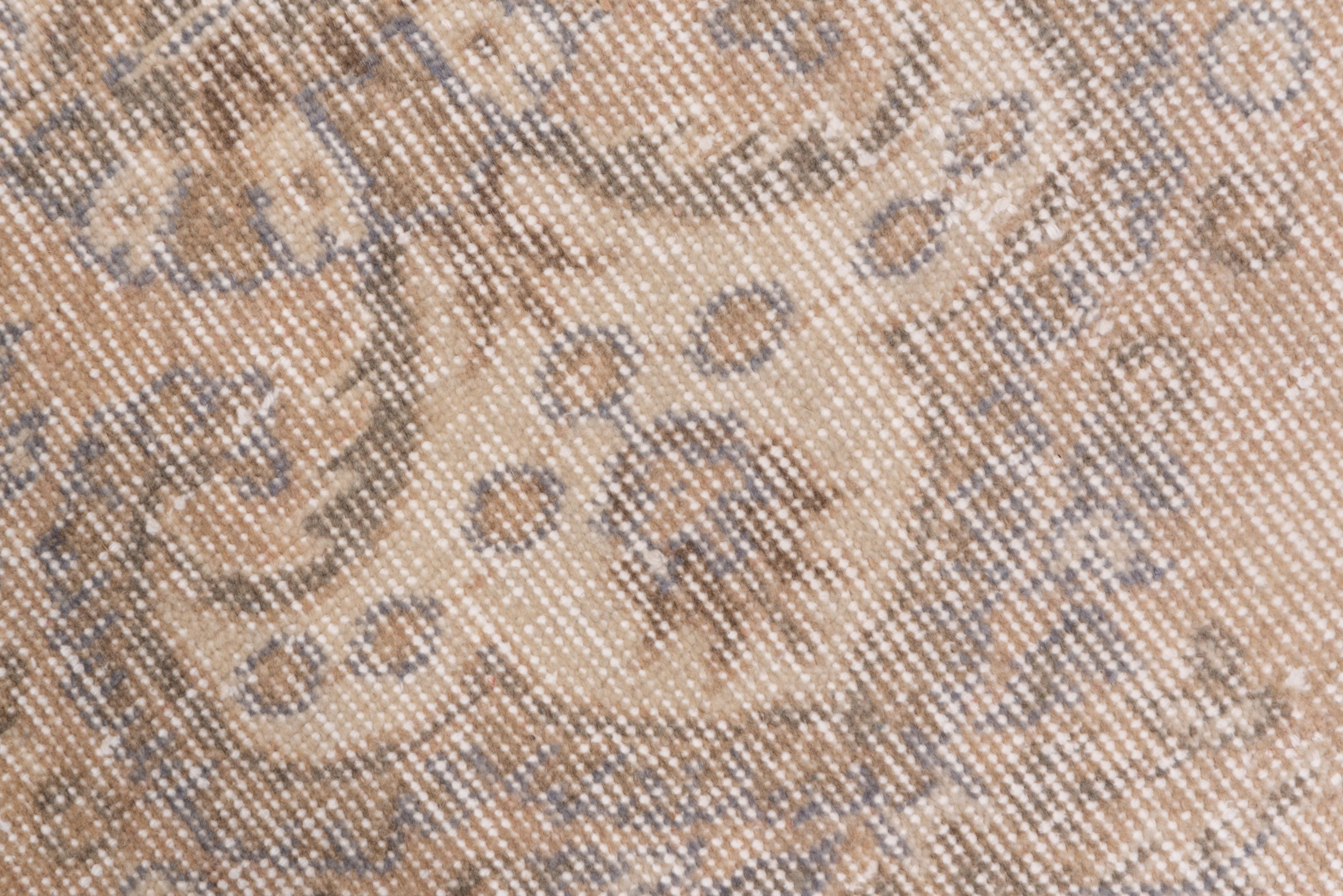 Shabby Chic Türkischer Teppich 1940 (Wolle) im Angebot