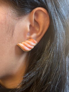 Orecchini di corallo rosa sfumato