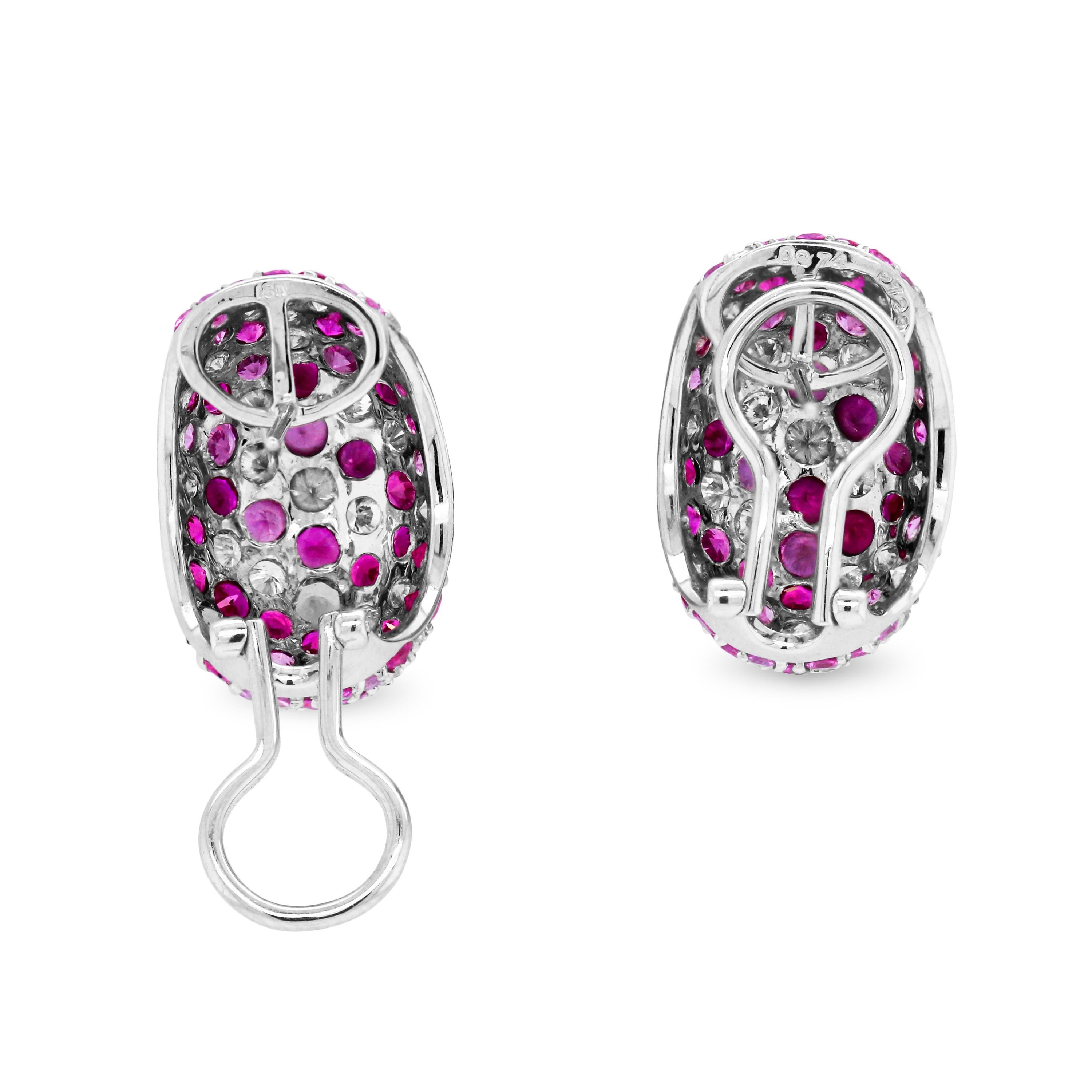 Shaded Pink Sapphires Diamonds 18K White Gold Earrings

A fun, everyday pair of earrings with light to dark pink sapphires set with a shading effect. Diamonds are also mixed in to bring this beauty to life. Made entirely in solid 18k gold.

Apprx.