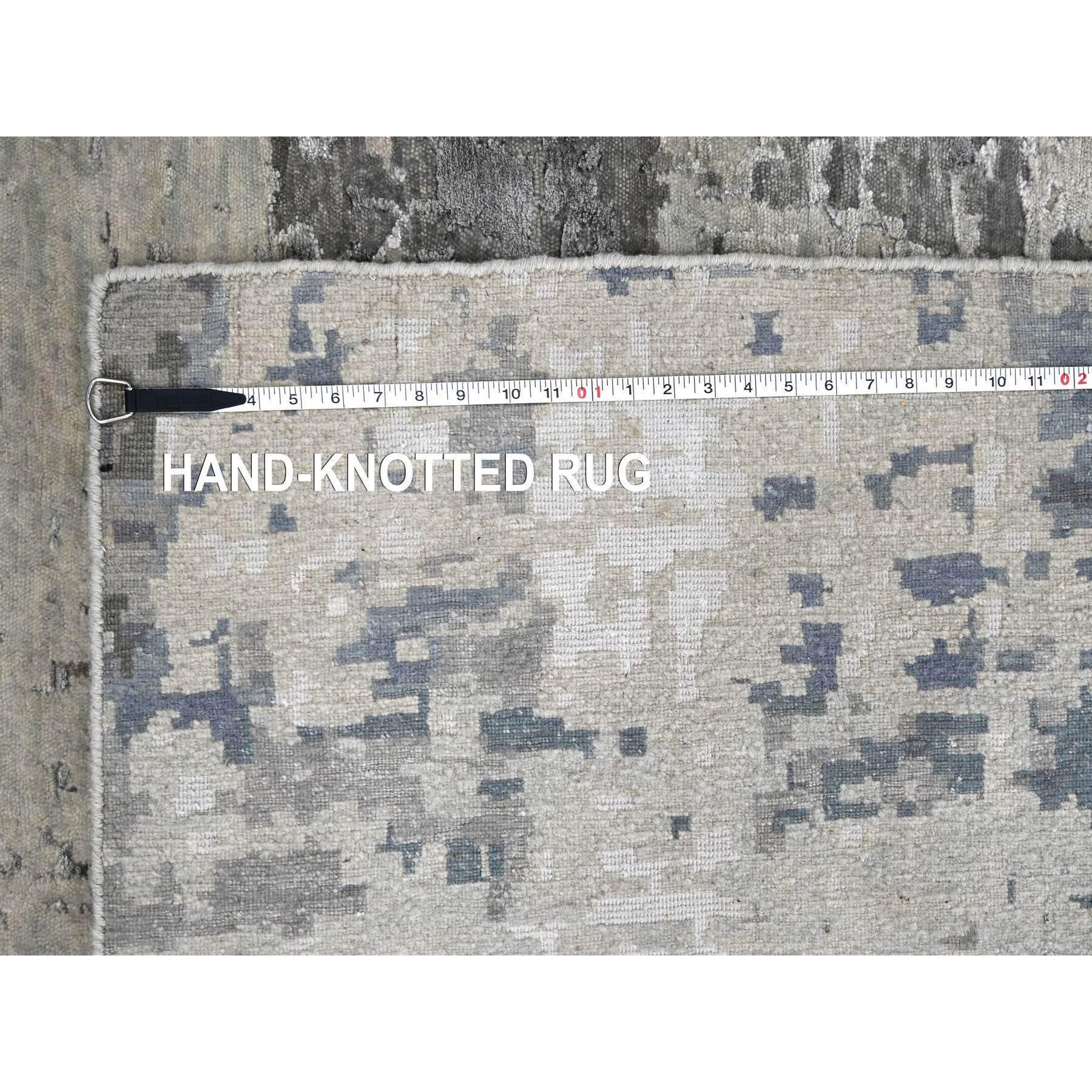 Shades of Gray, Tappeto in lana e seta annodato a mano dal design astratto moderno 9' x 11'10