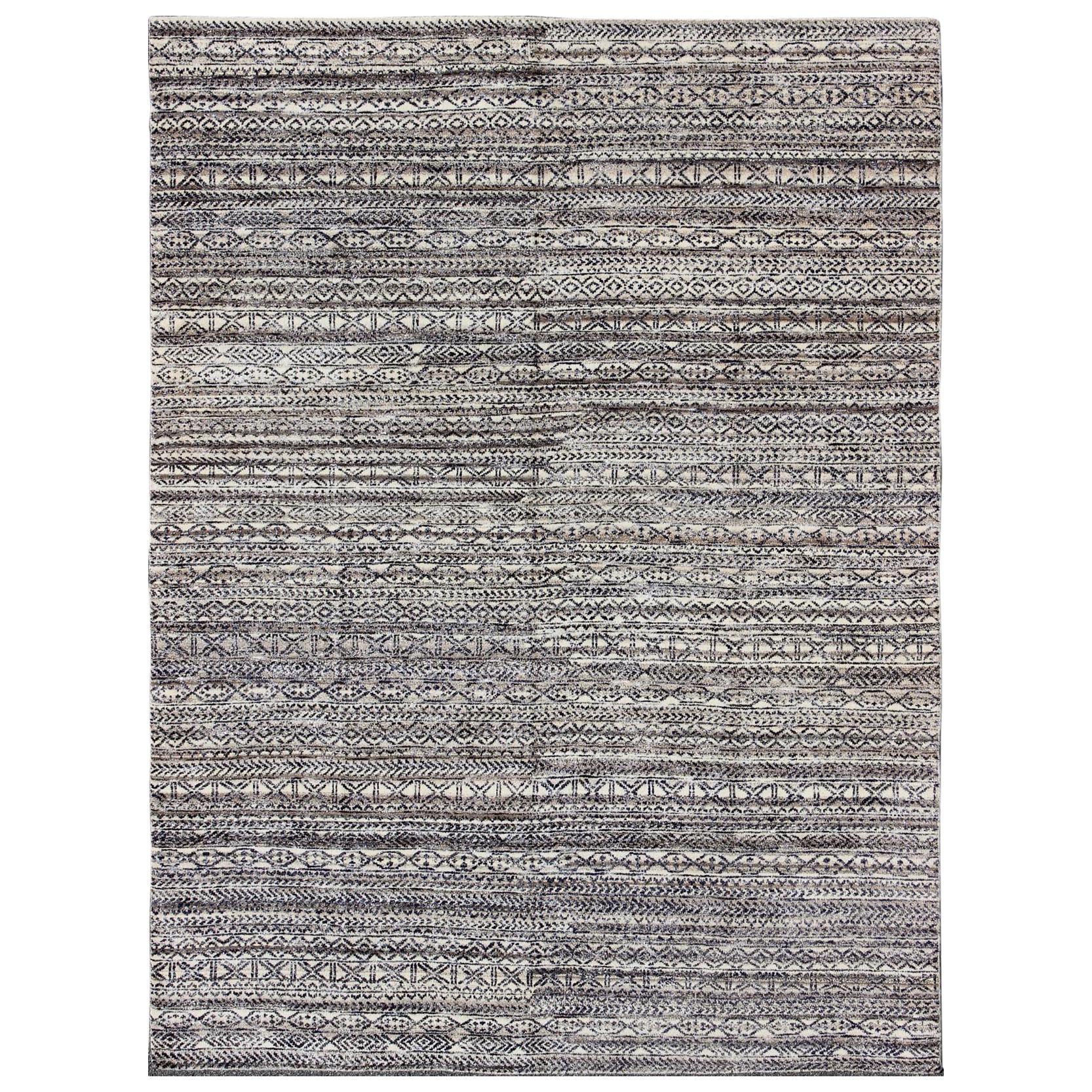 Modern Design Piled Rug in Blue by Keivan Woven Arts