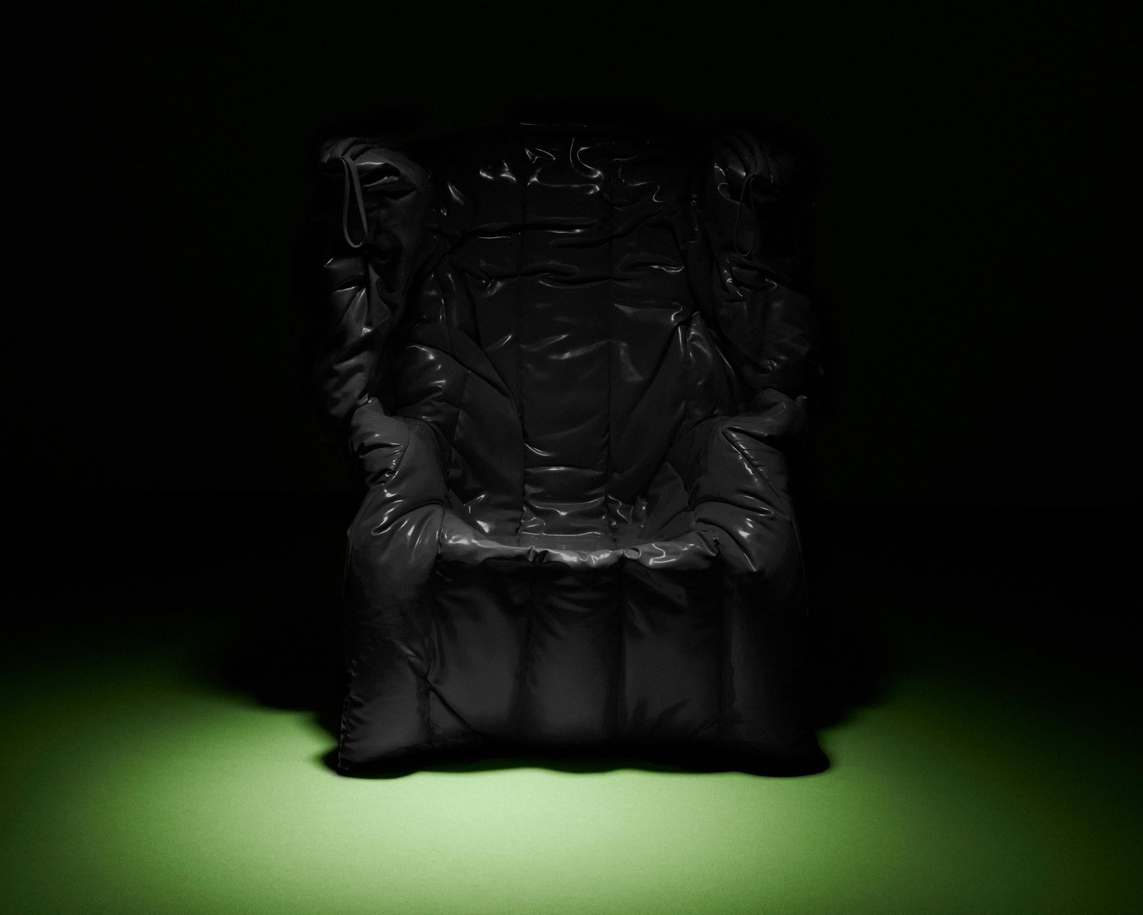 Sillón Rojo Sombra Acolchado con Espuma Blanda de Poliuretano by Gaetano Pesce en venta 2