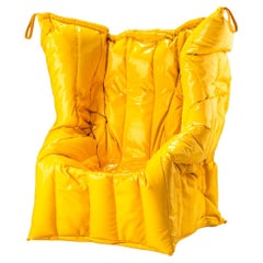 Sillón Amarillo Sombra Acolchado con Espuma Blanda de Poliuretano by Gaetano Pesce