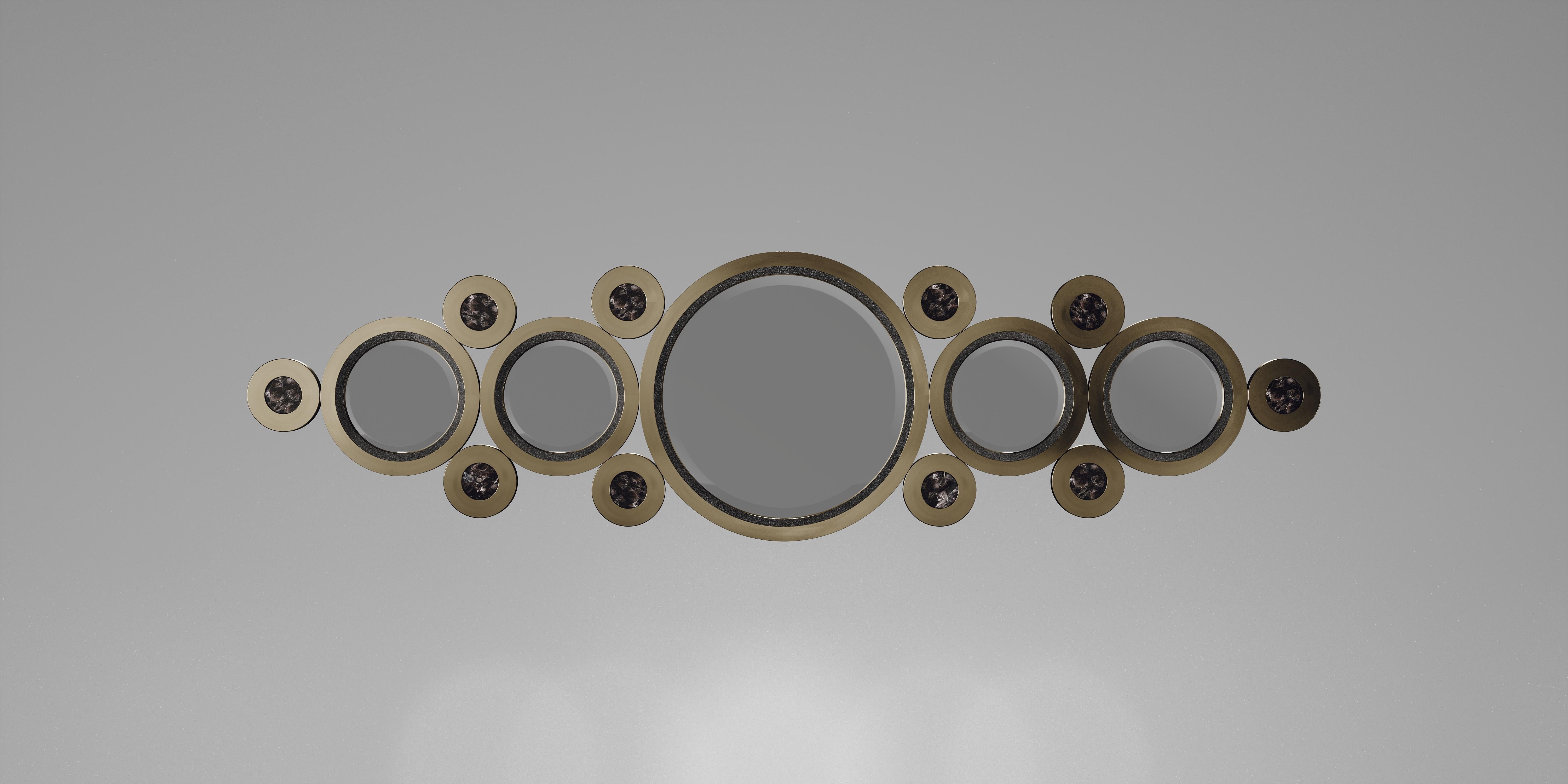 Specchio in zigrino e quarzo con cornice in ottone patinato bronzo di R & Y Augousti in vendita 1