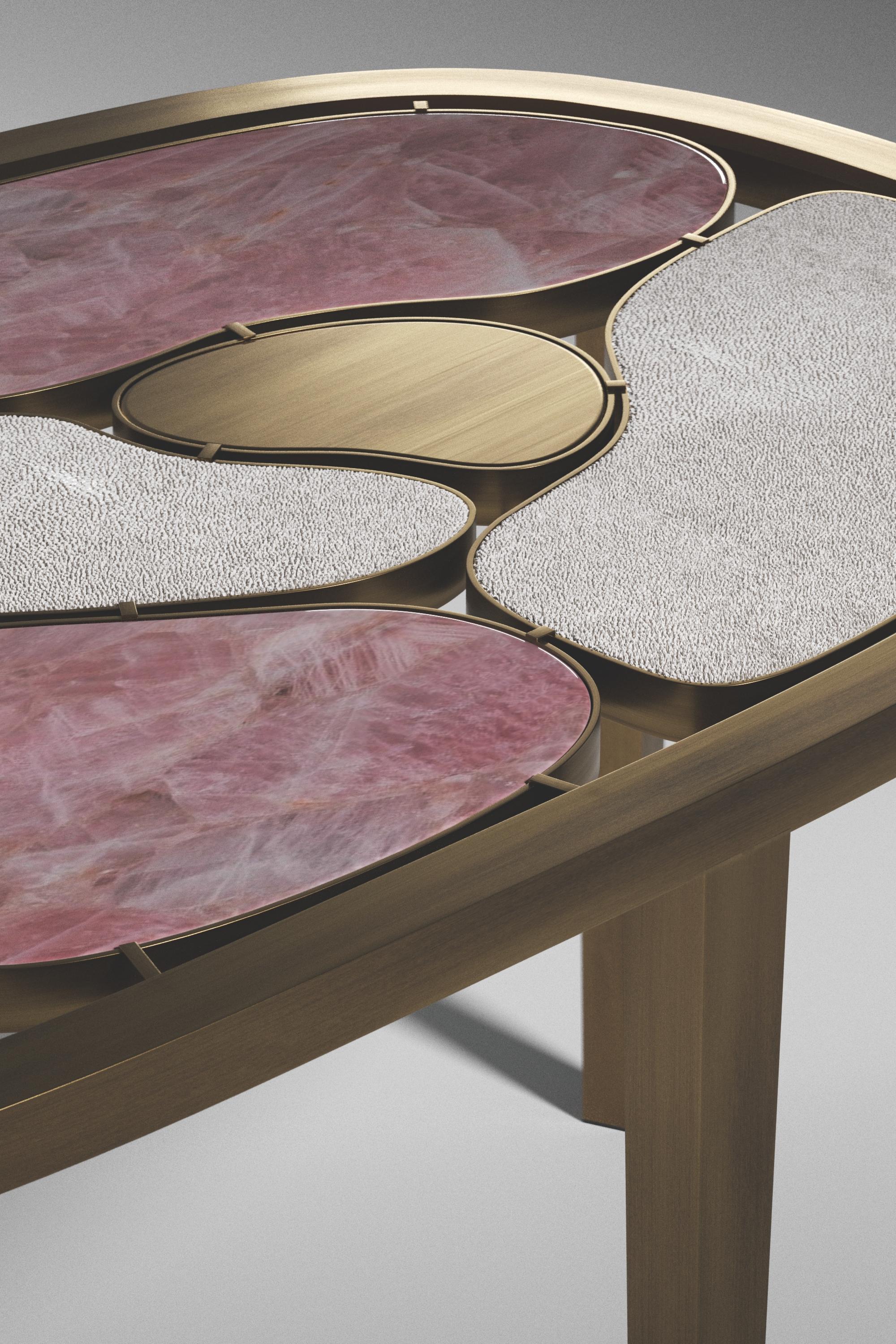Shagreen and Quartz Nesting Coffee Tables with Brass Details by Kifu Paris In New Condition For Sale In New York, NY