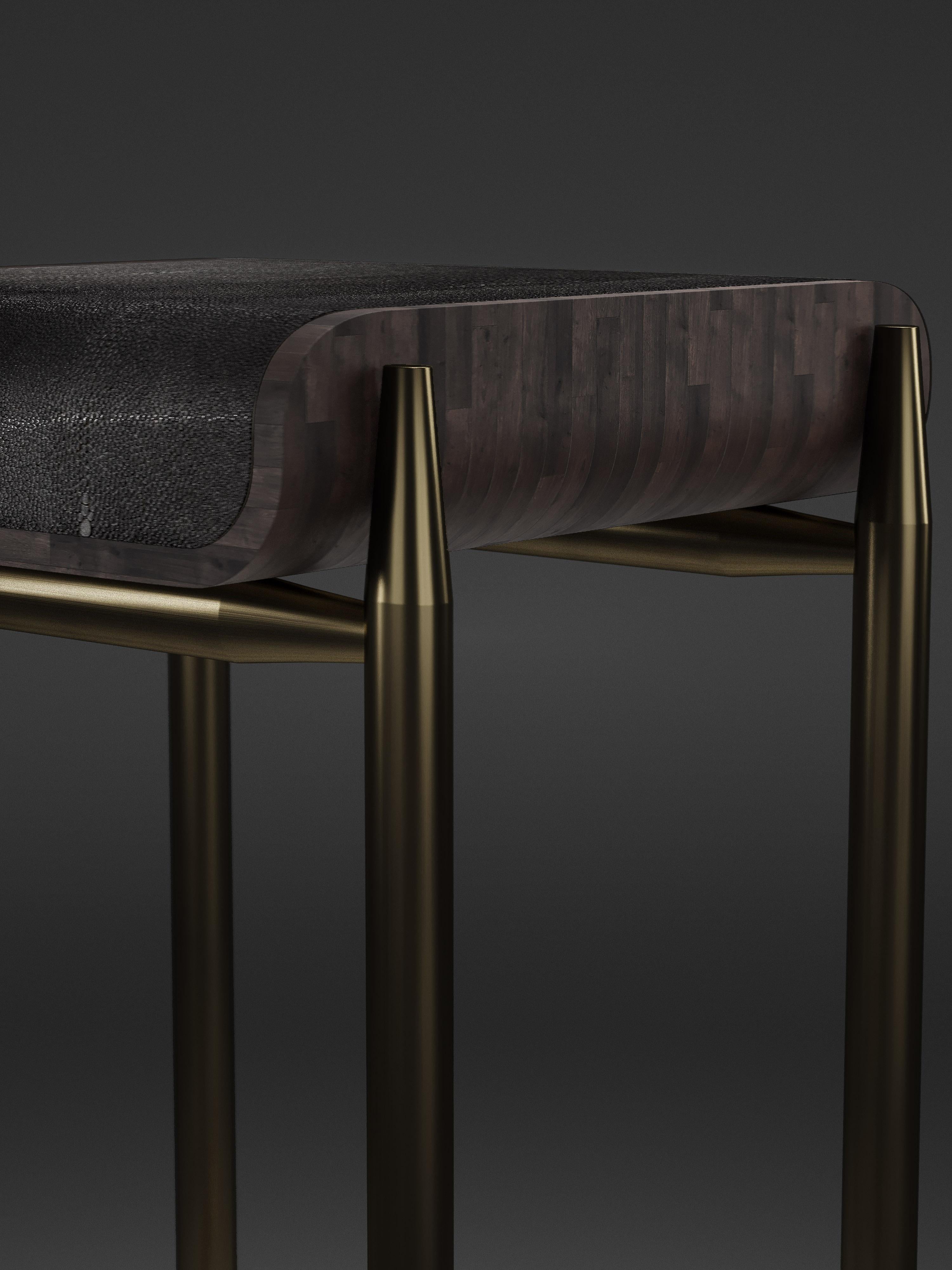 Shagreen Bar Stool with Palmwood and Bronze-Patina Brass Details by Kifu Paris In New Condition For Sale In New York, NY