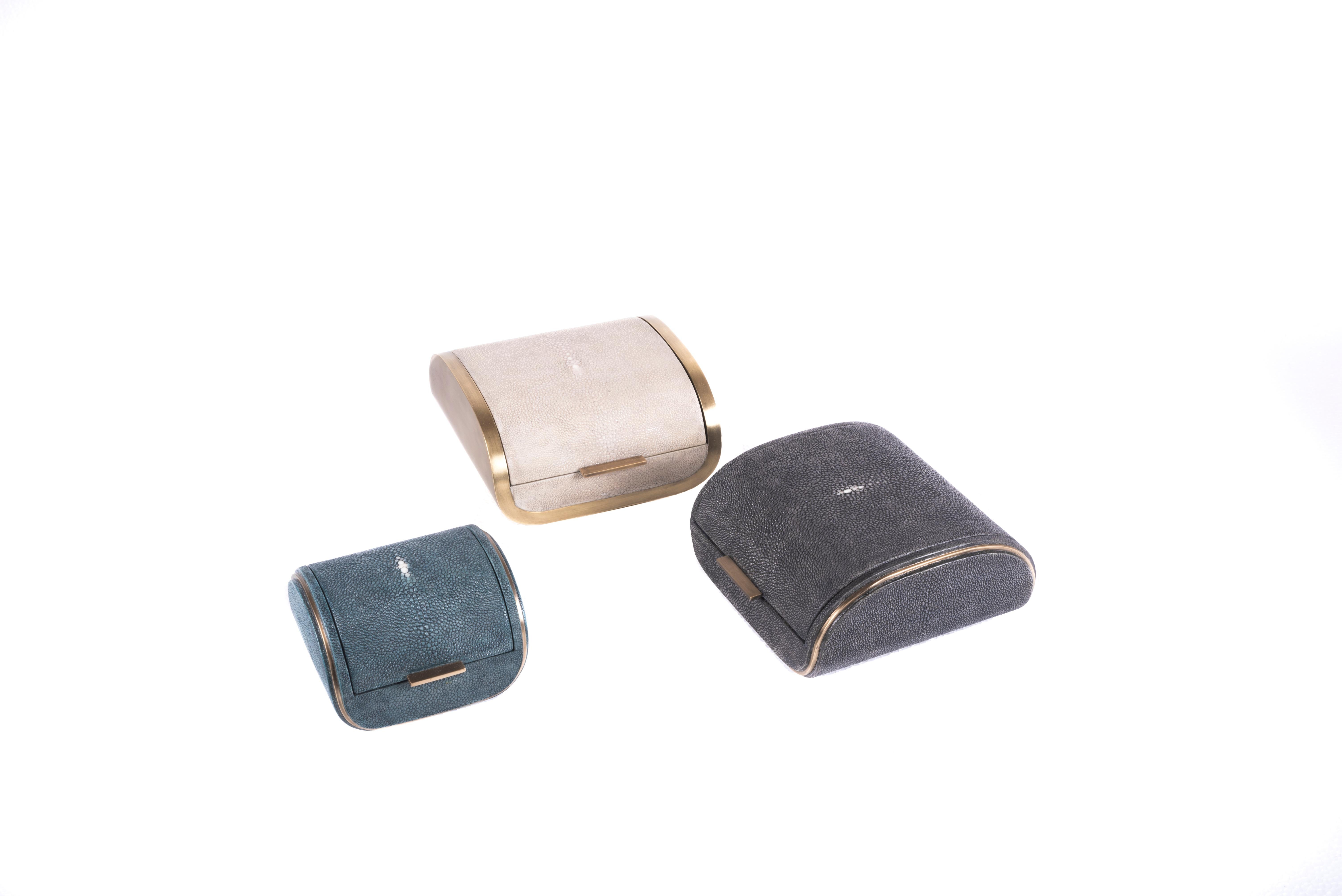 Shagreen Box with Bronze-Patina Brass Details by Kifu Paris 7