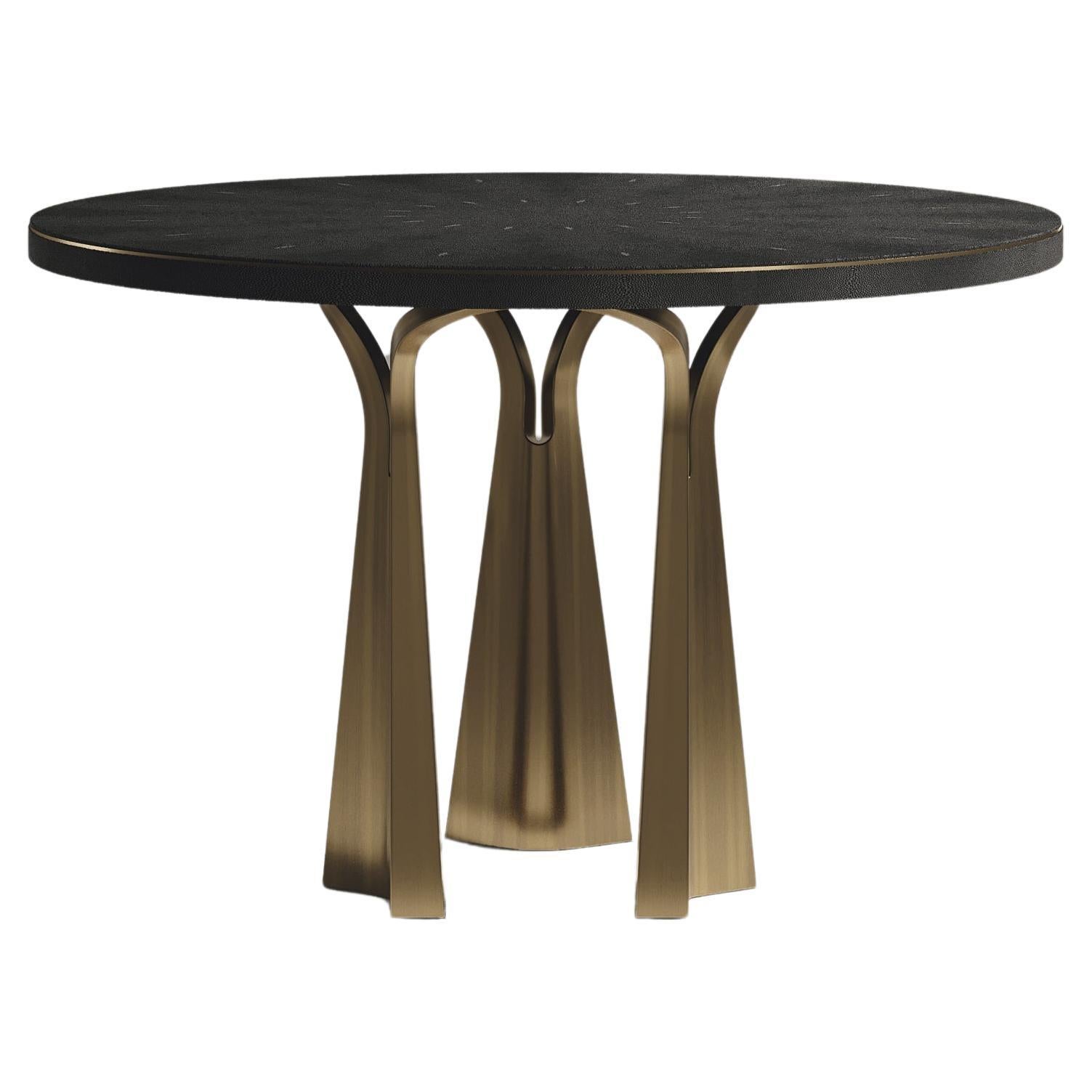 Tavolo da colazione in zigrino con gambe scultoree in ottone di R&Y Augousti