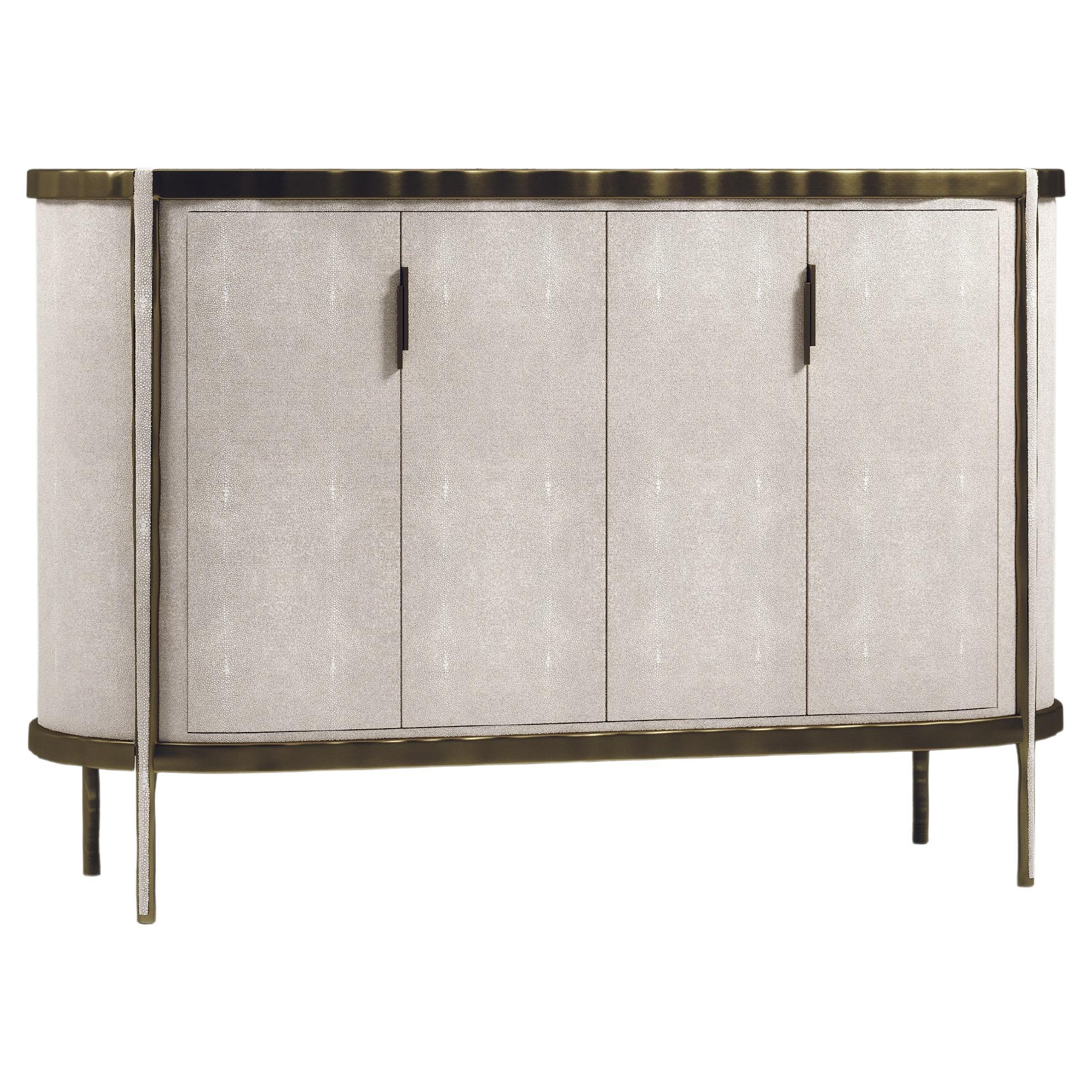 Buffet en galuchat avec détails en laiton Bronze-Patina de R&Y Augousti