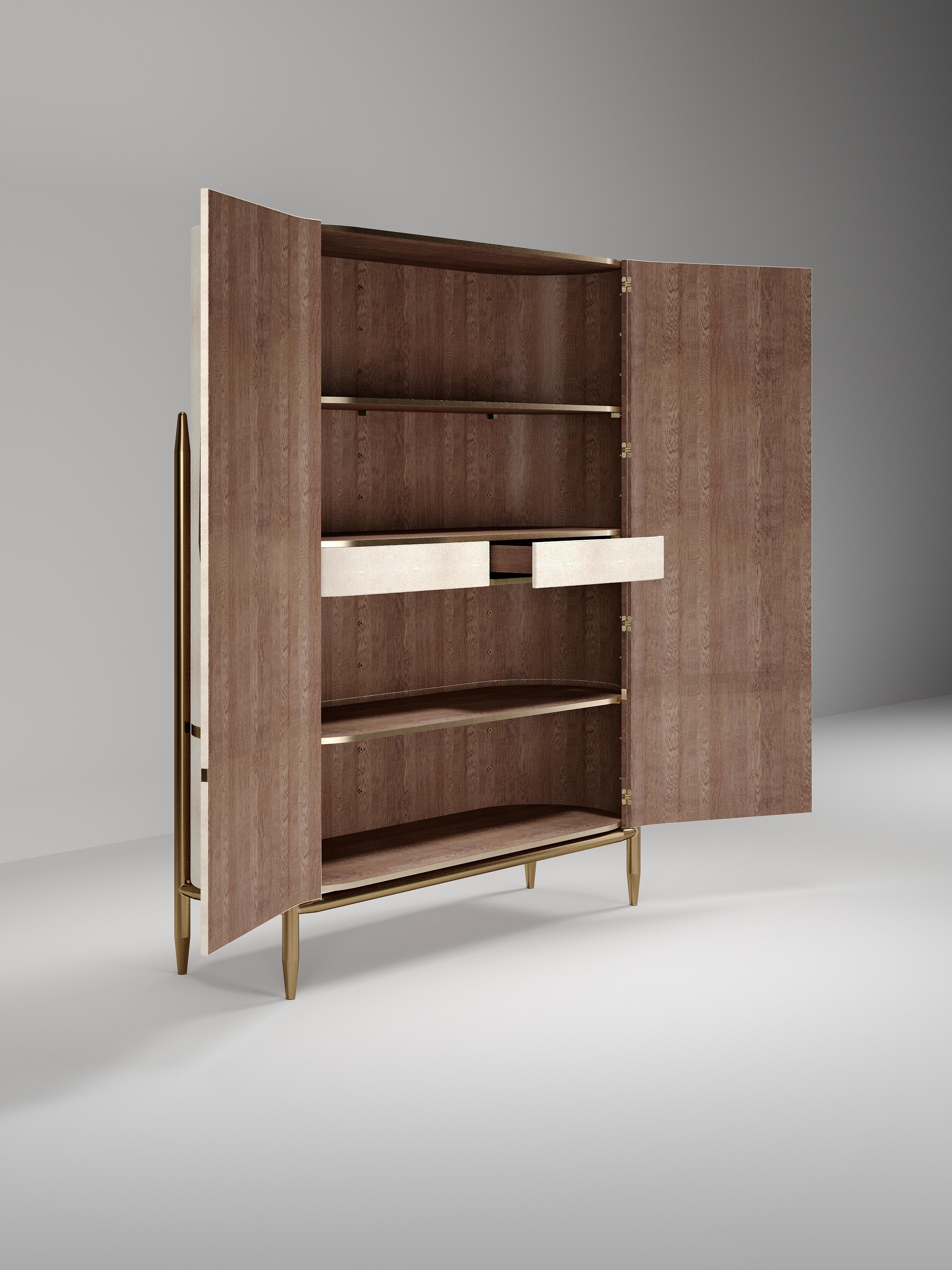 Mobile in zigrino con accenti in ottone di Kifu Paris in vendita 1