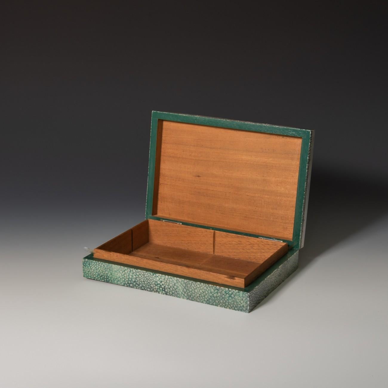 Shagreen Cigarette/Cigar Box With Silver Edging To The Lid, 1930 In Good Condition In London, GB