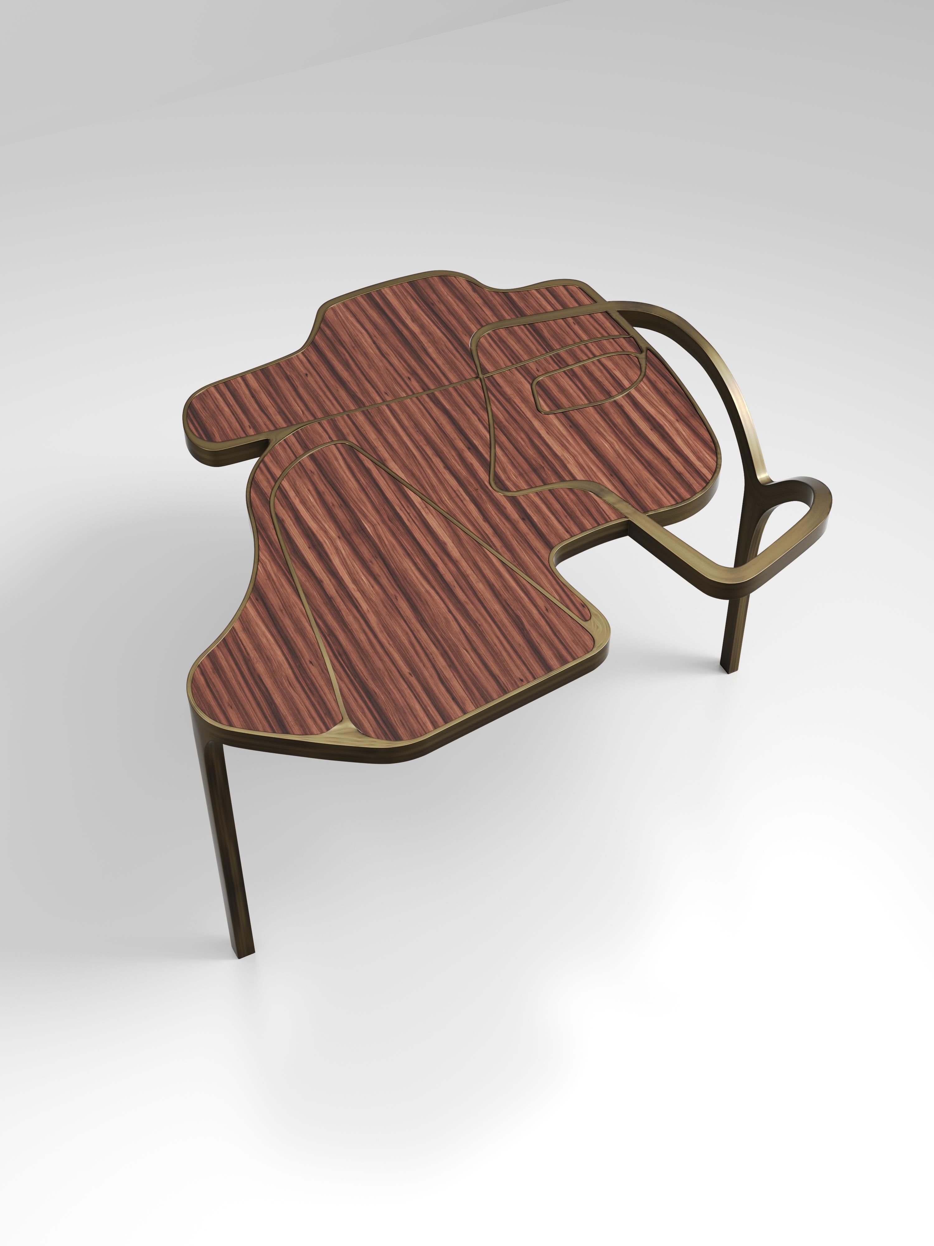 XXIe siècle et contemporain Table basse Cocteau en galuchat avec accents en laiton patiné par R & Y Augousti en vente