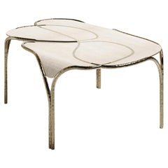 Couchtisch aus Chagrinleder mit Bronze-Patina-Messingdetails von R&Y Augousti