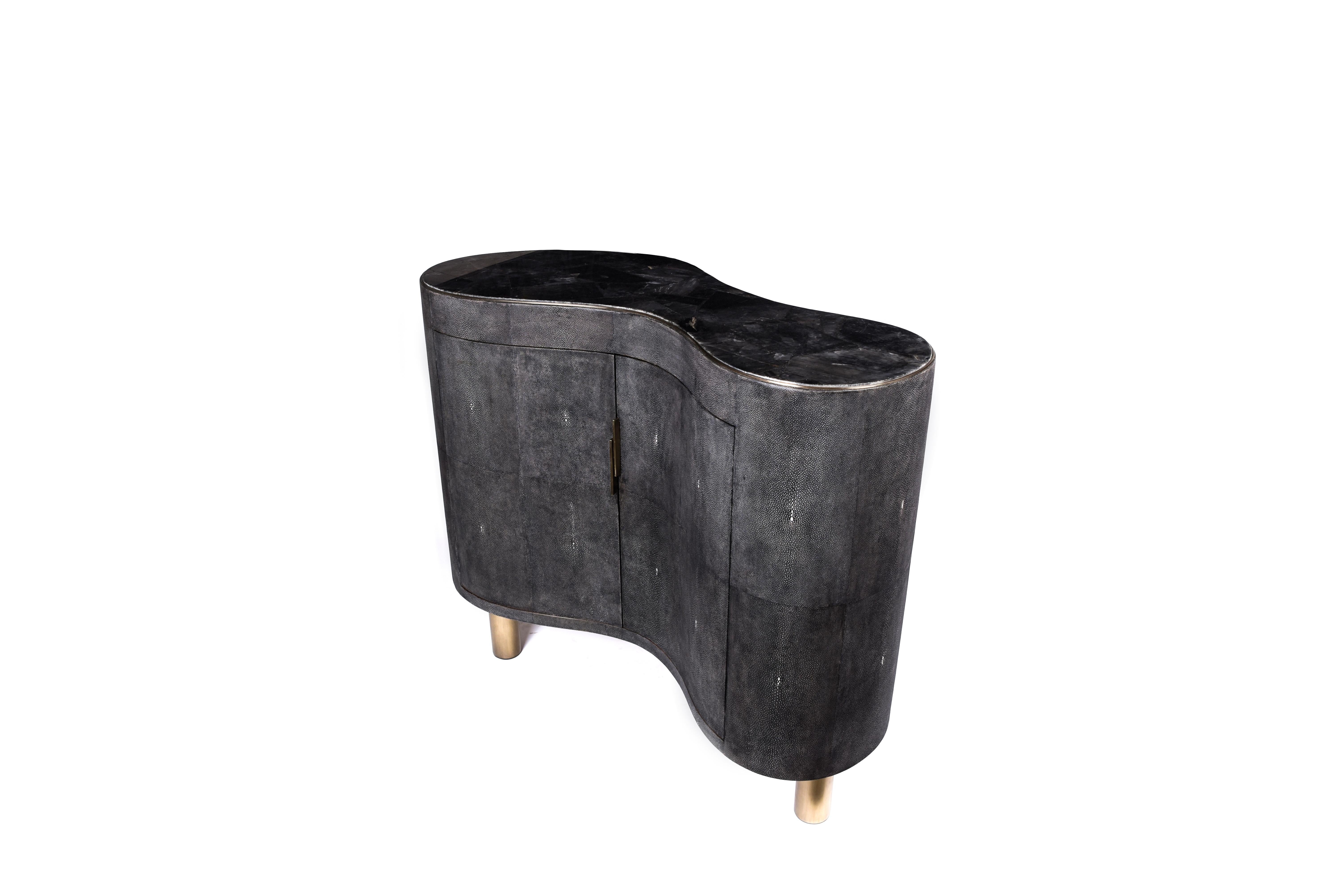 Shagreen Commode Bar with Bronze-Patina Brass by Kifu Paris For Sale 1