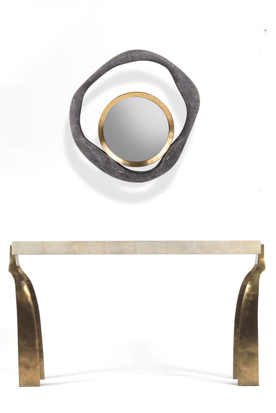 Art Deco Shagreen Console and Mirror with Brass Details by Kifu Paris / R&Y Augousti For Sale
