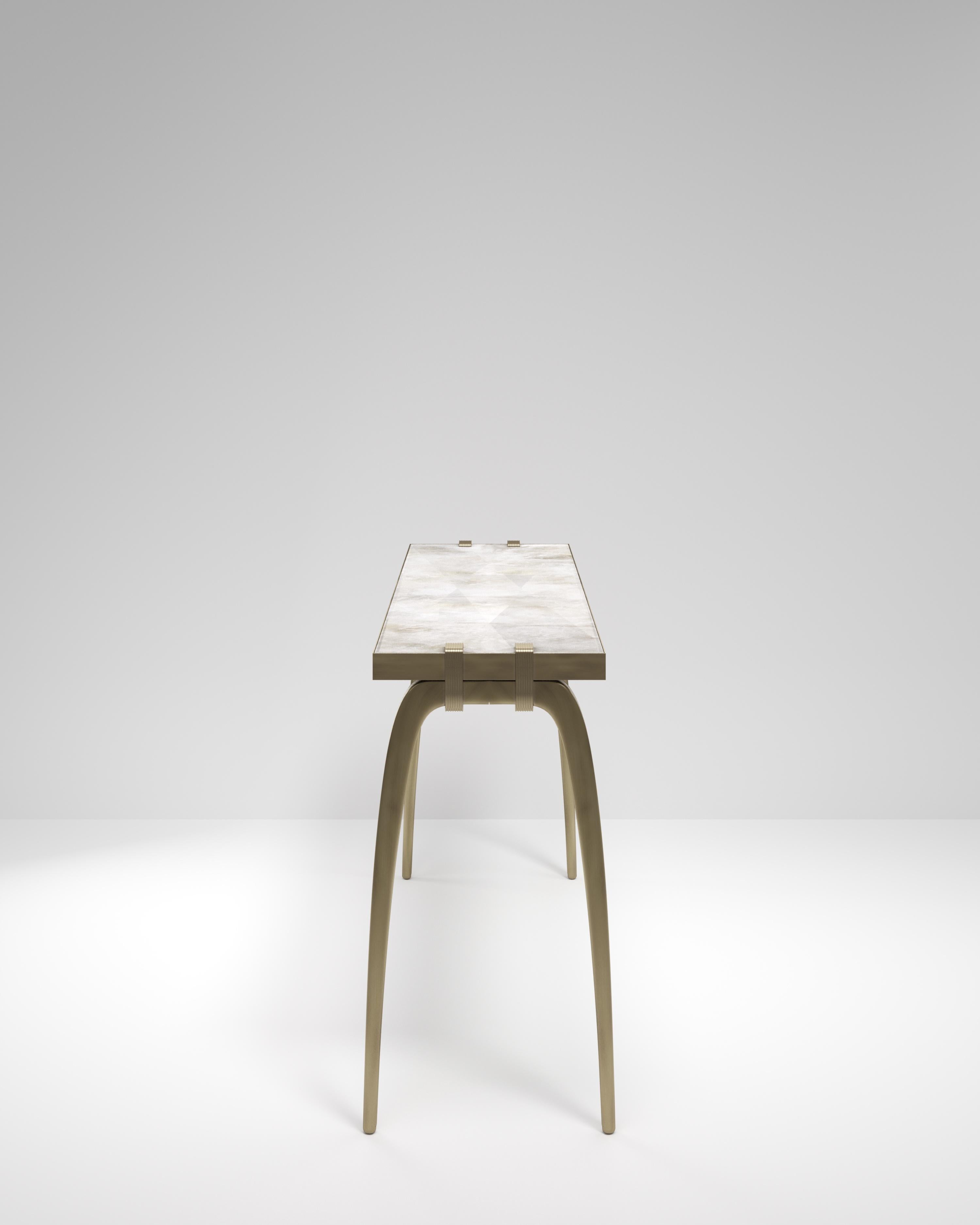 Table console en galuchat avec dtails en laiton bronze-patina de R&Y Augousti en vente 5