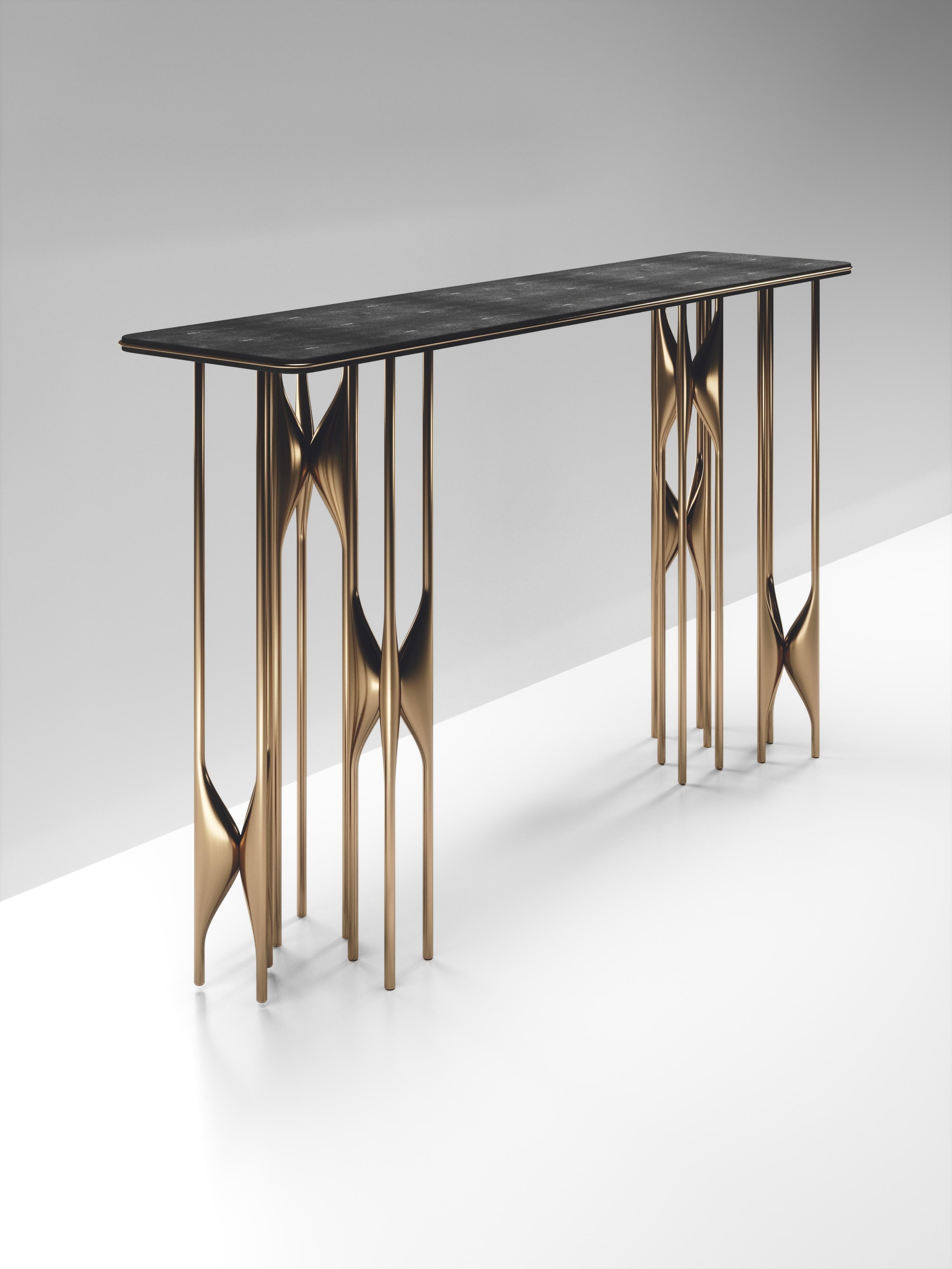 Incrusté Console en galuchat avec détails en laiton patiné bronze de Kifu Paris en vente