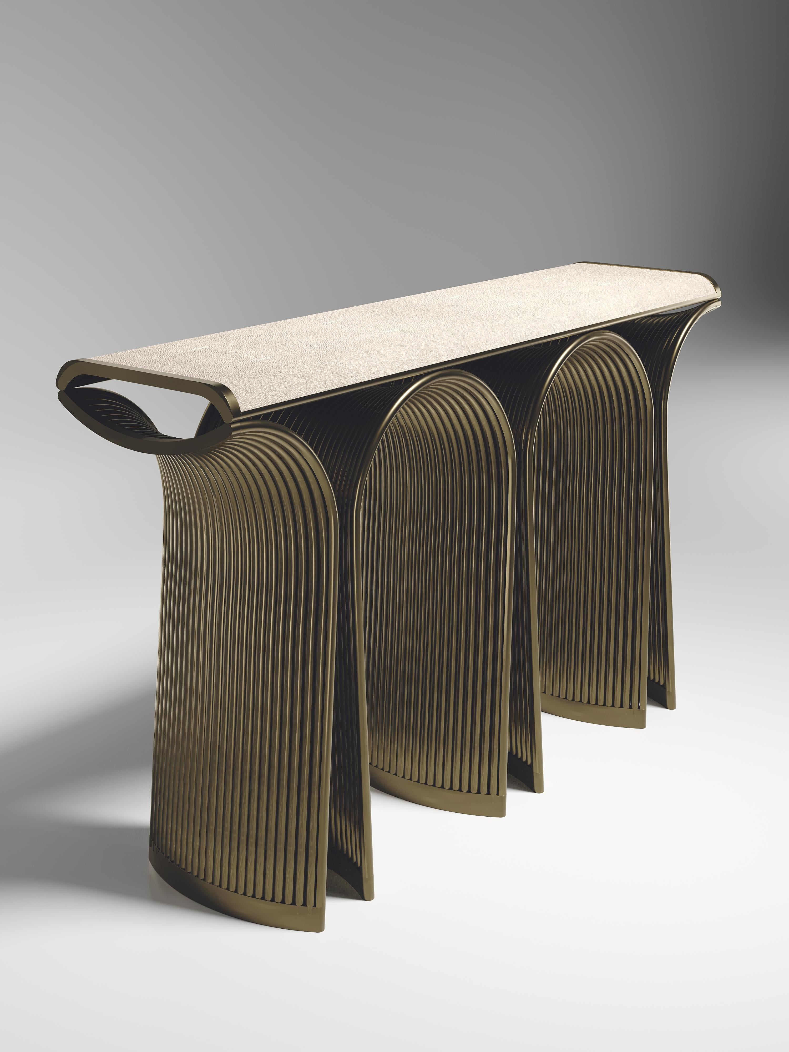 Shagreen Console with Bronze-Patina Brass Details by R&Y Augousti Neuf - En vente à New York, NY