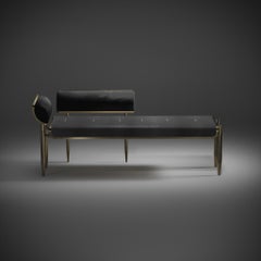 Letto da giorno Shagreen con rivestimento in ottone e pelliccia di Kifu Paris