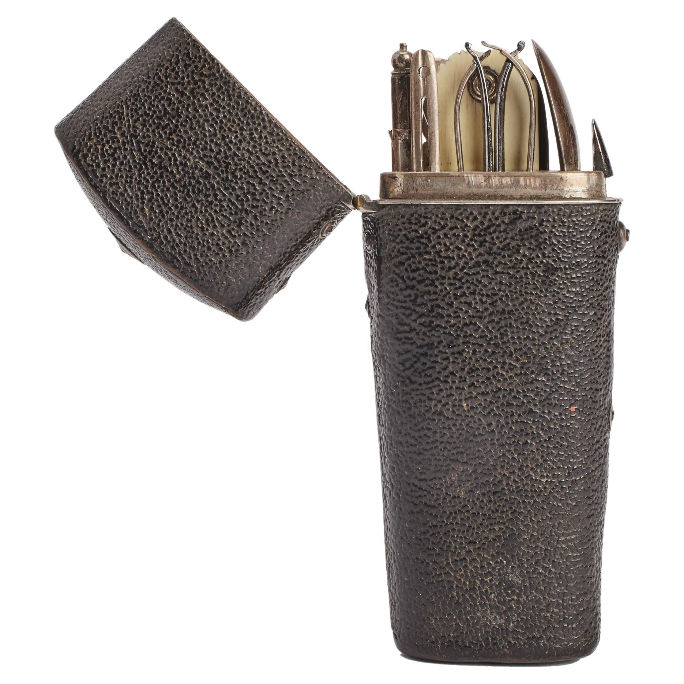 Shagreen etui case, London circa 1800.