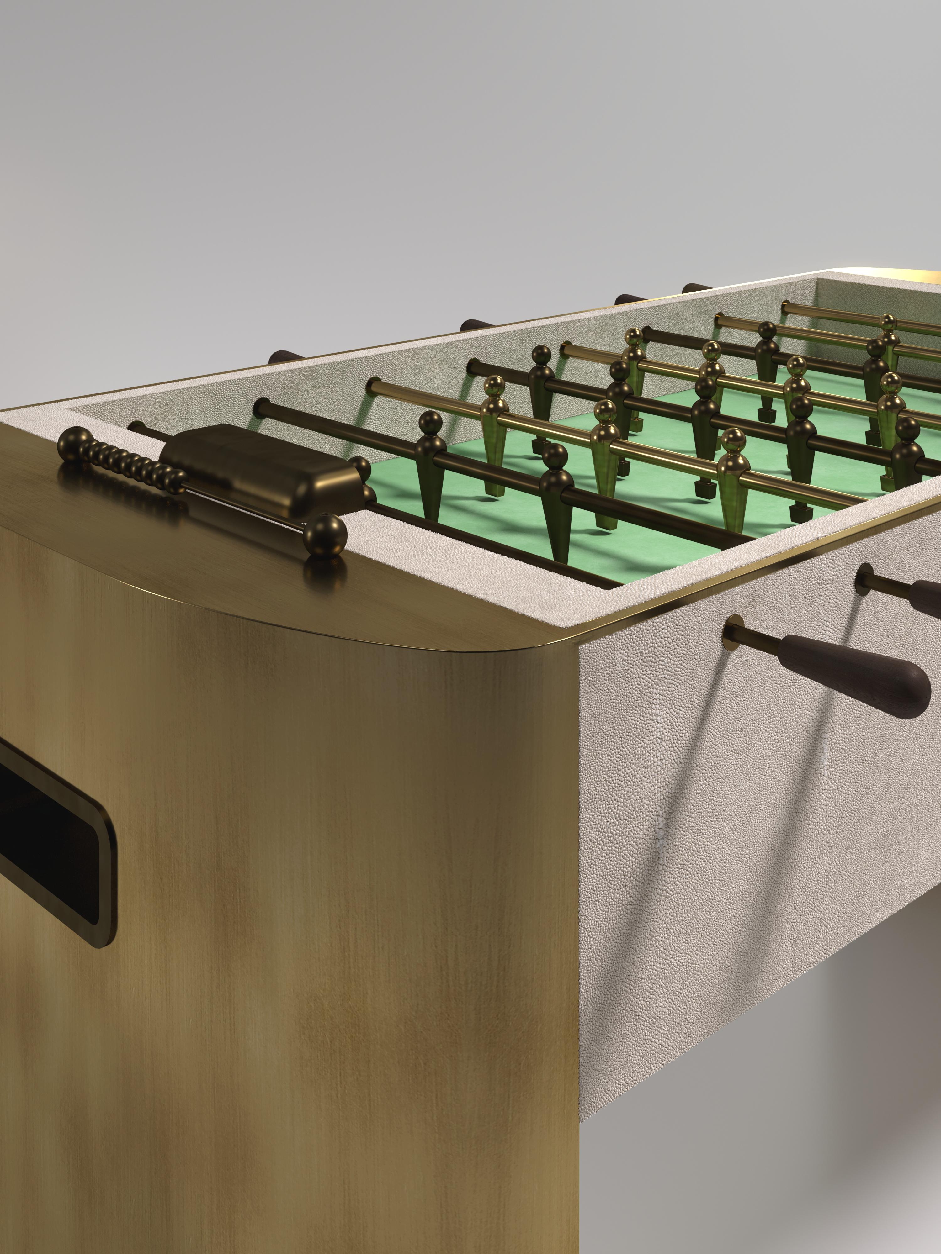 Futbolín de piel de zapa con detalles de latón patinado R&Y Augousti en venta 8