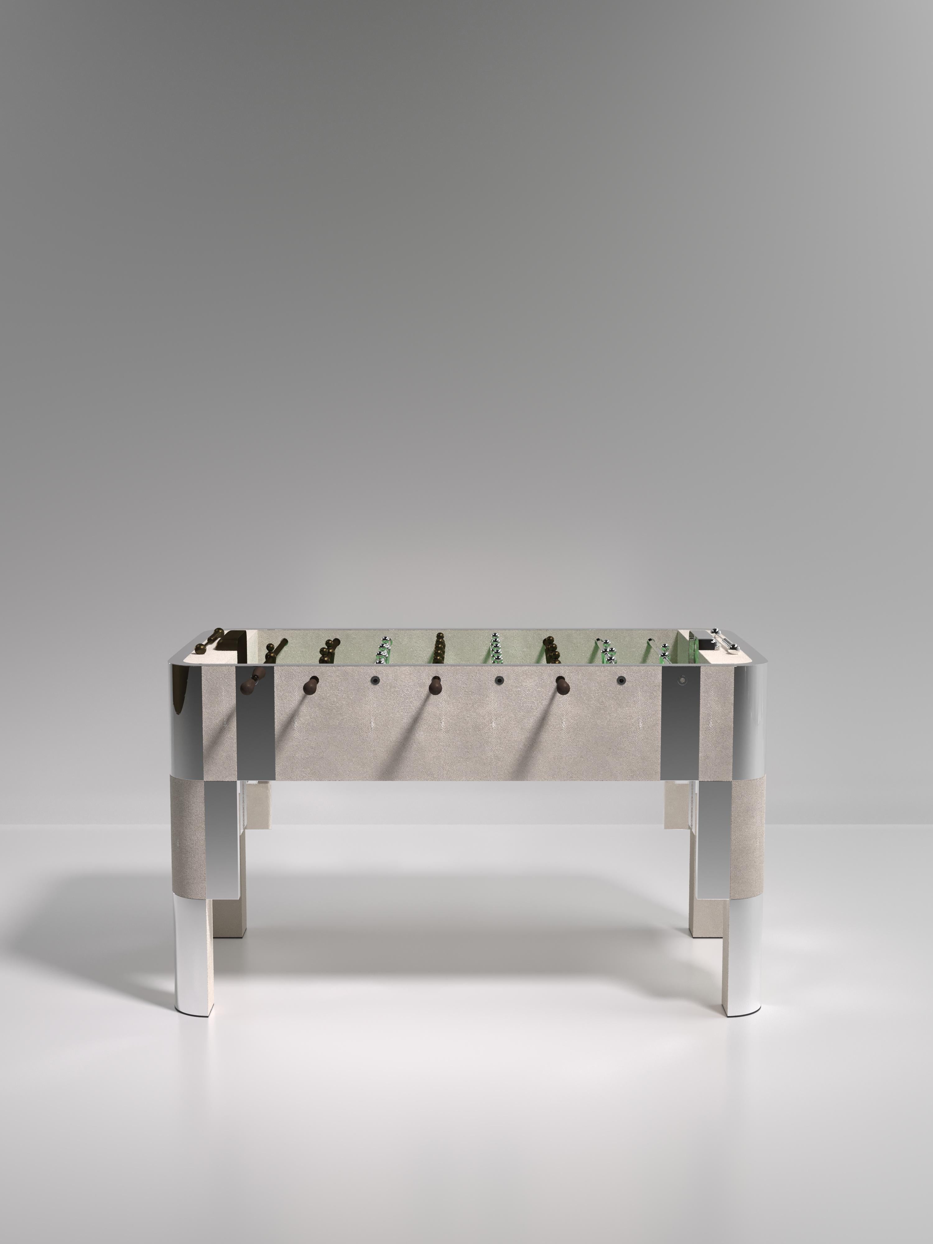 Futbolín de piel de zapa con detalles de latón patinado R&Y Augousti Siglo XXI y contemporáneo en venta