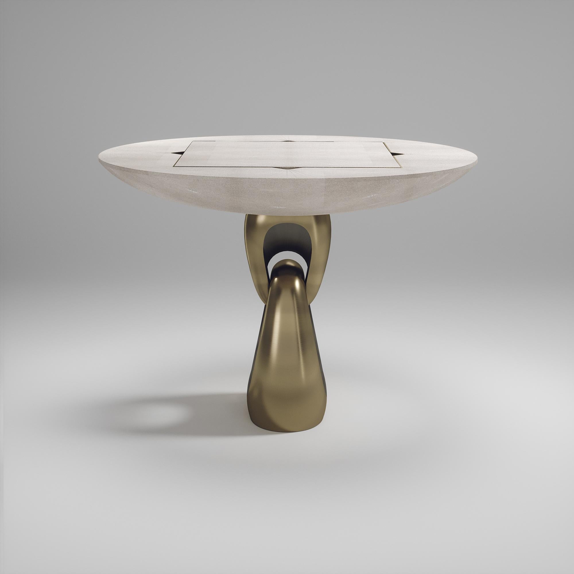 Table de jeu en galuchat avec accents en bronze-patina et laiton R&Y Augousti en vente 10