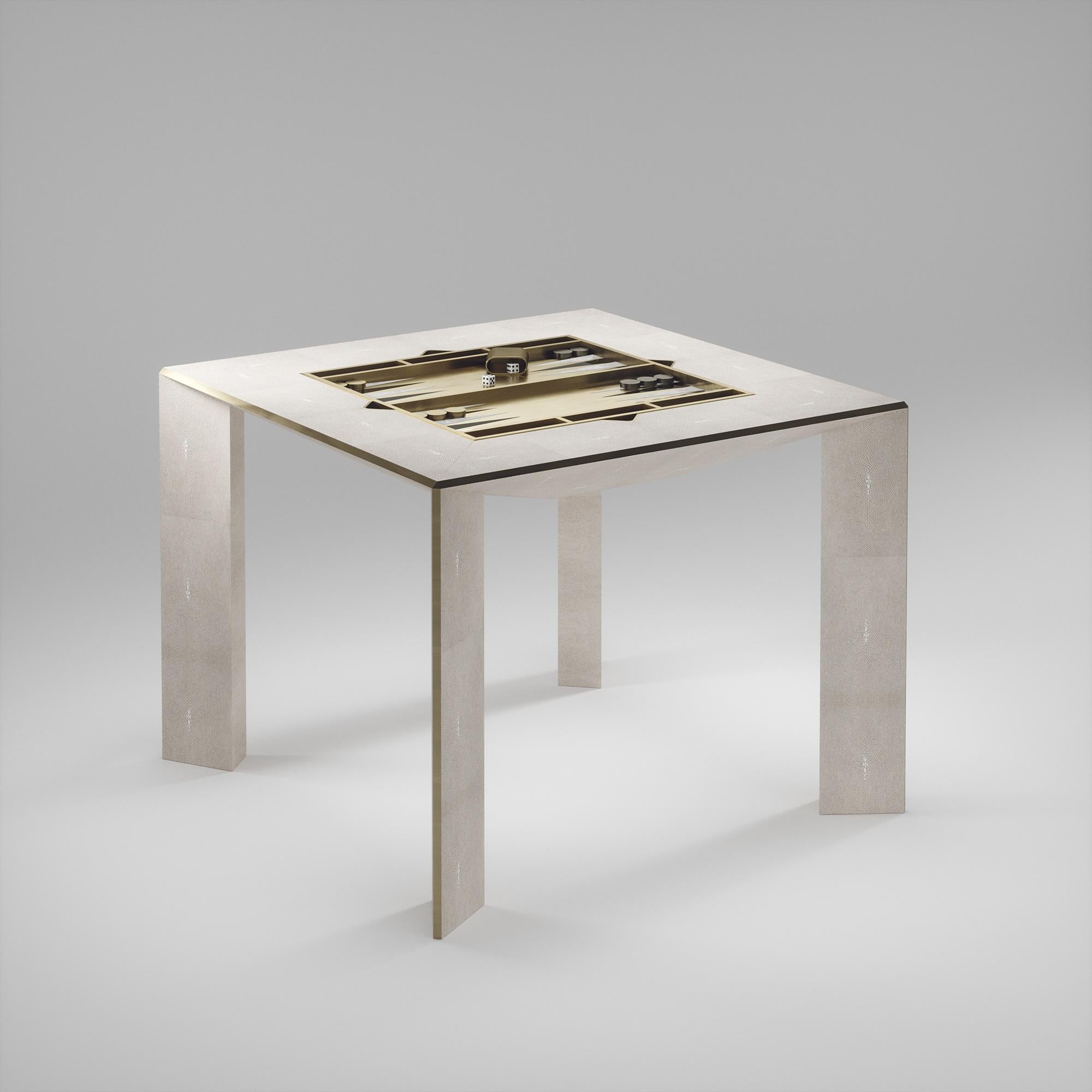 Ottone Tavolo da gioco in zigrino con inserti in ottone patinato bronzo R & Y Augousti in vendita