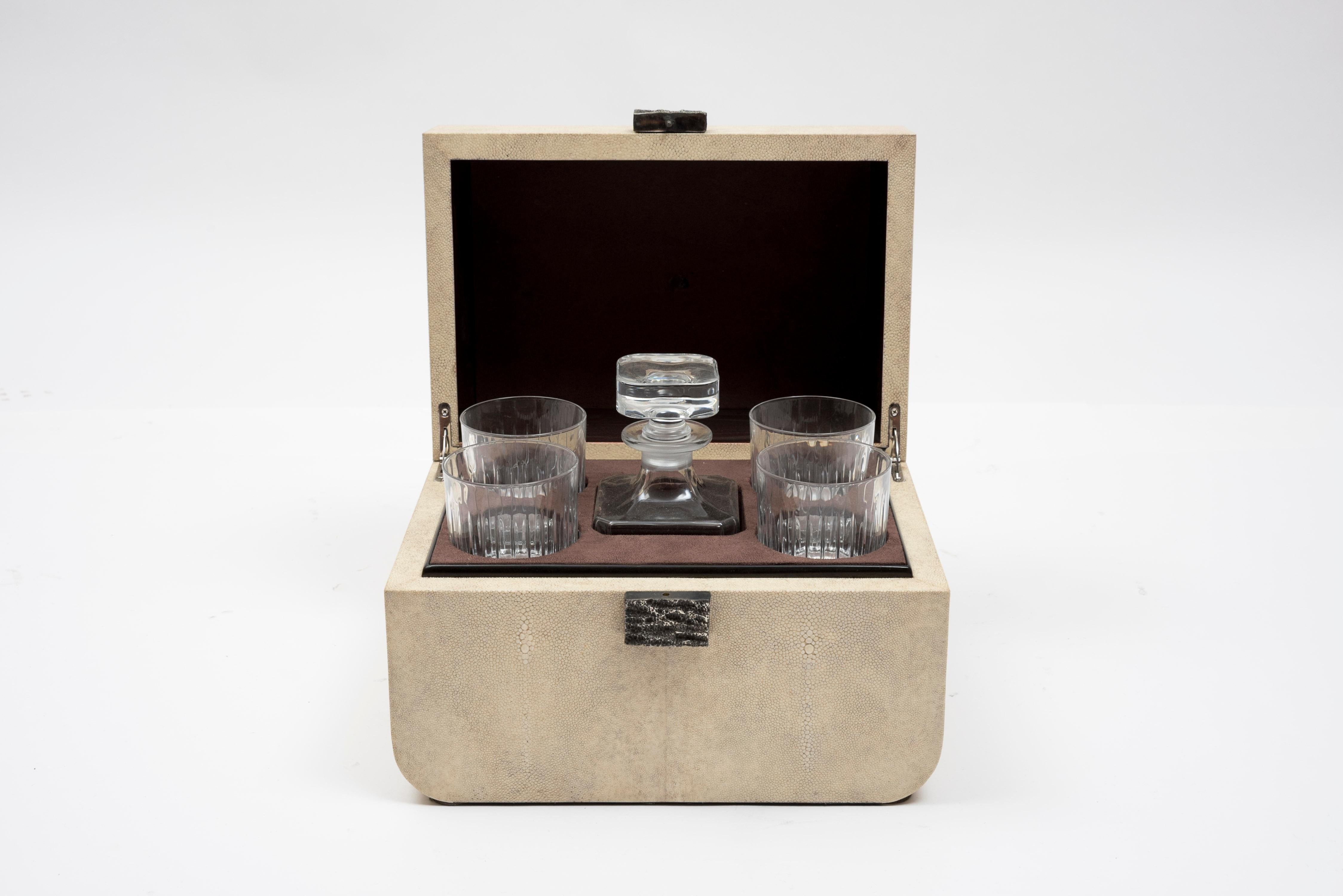 Boîte à liqueurs Shagreen Excellent état - En vente à Bois-Colombes, FR