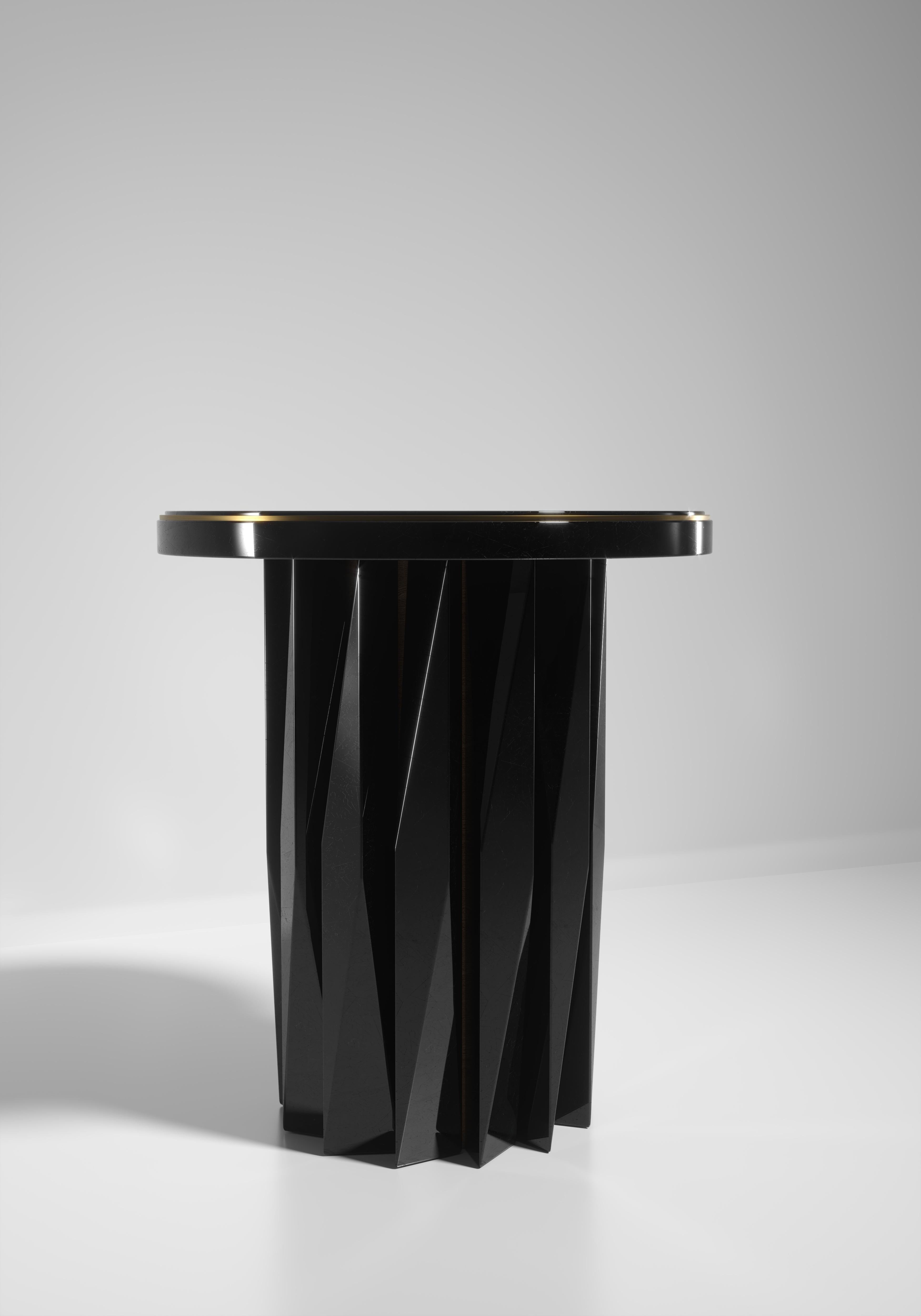 Beistelltische aus Chagrin mit geometrisch geriffelten Details von R&Y Augousti im Angebot 4