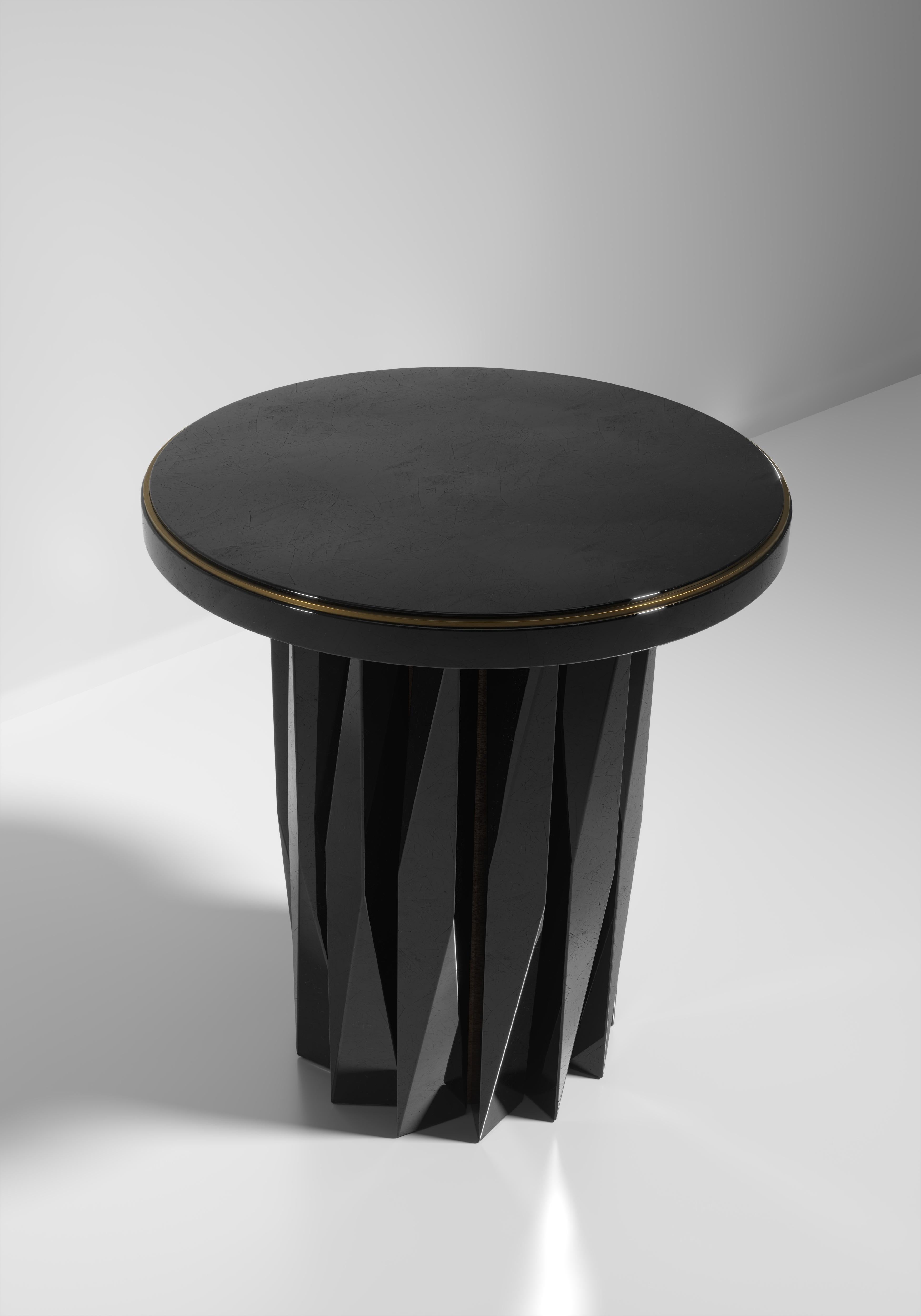 Beistelltische aus Chagrin mit geometrisch geriffelten Details von R&Y Augousti im Angebot 7