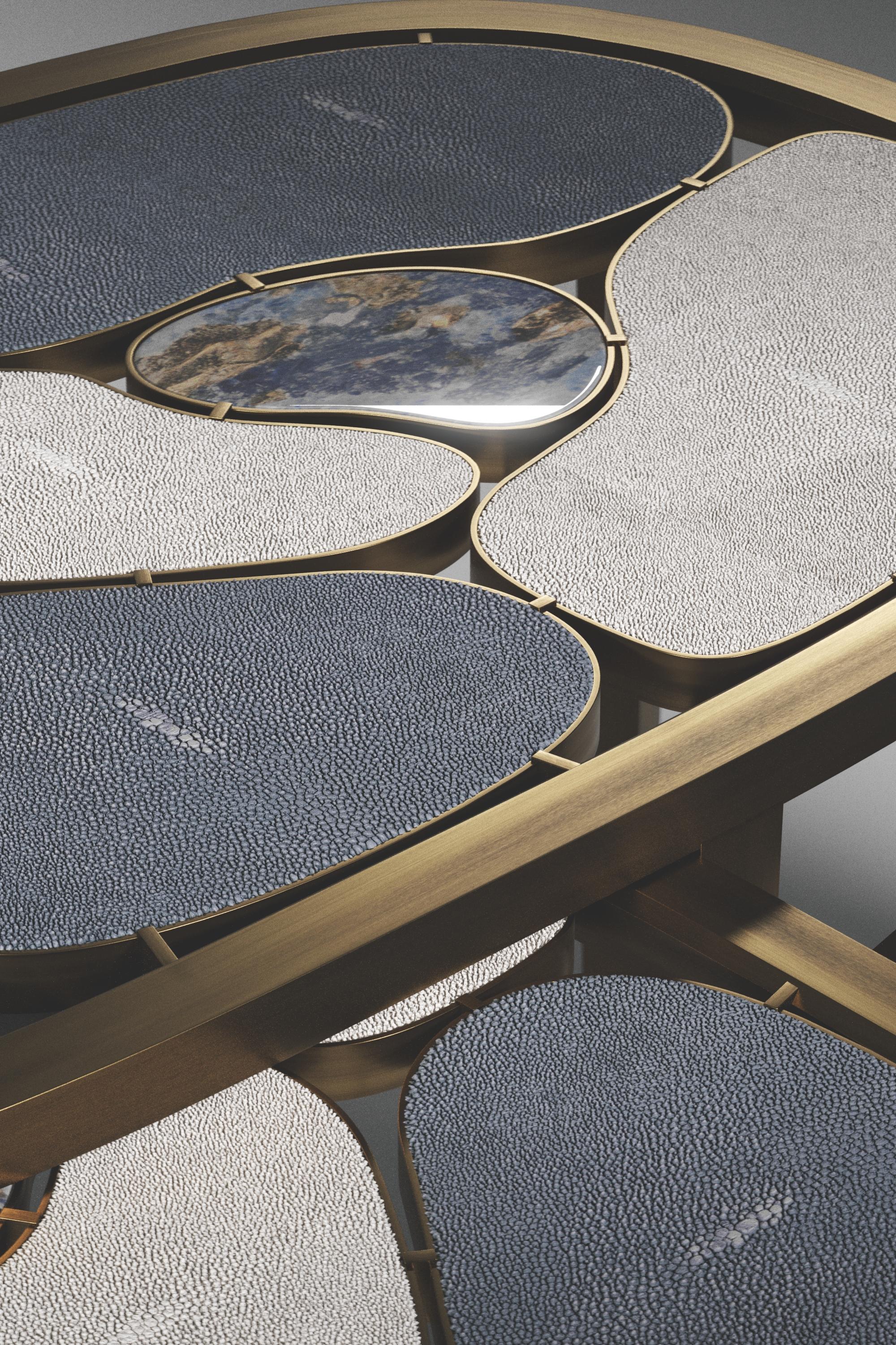Shagreen, Quartz & Shell Nesting Coffee Tables with Brass Details by Kifu Paris For Sale 7