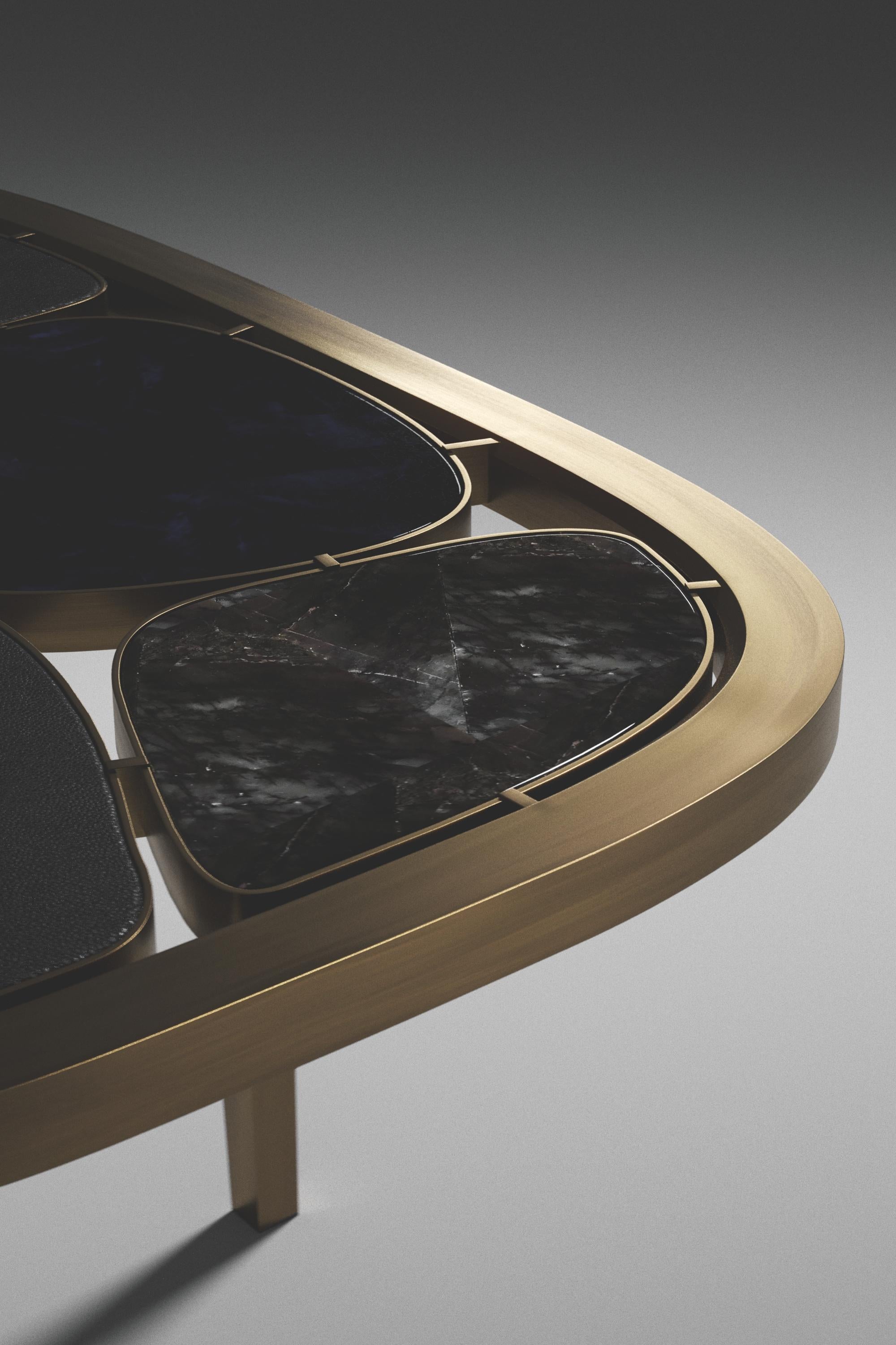 Shagreen, Quartz & Shell Nesting Coffee Tables with Brass Details by Kifu Paris For Sale 12