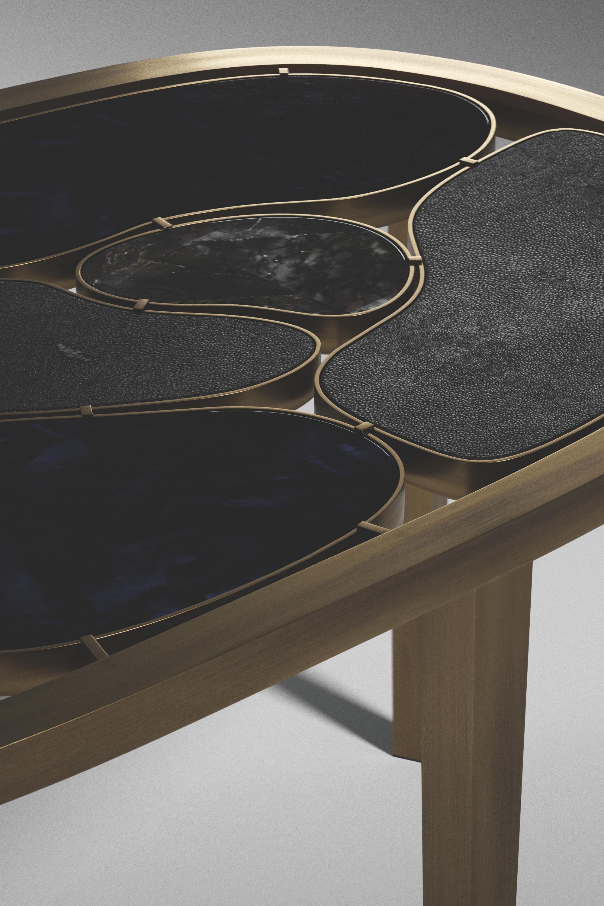 Shagreen, Quartz & Shell Nesting Coffee Tables with Brass Details by Kifu Paris In New Condition For Sale In New York, NY